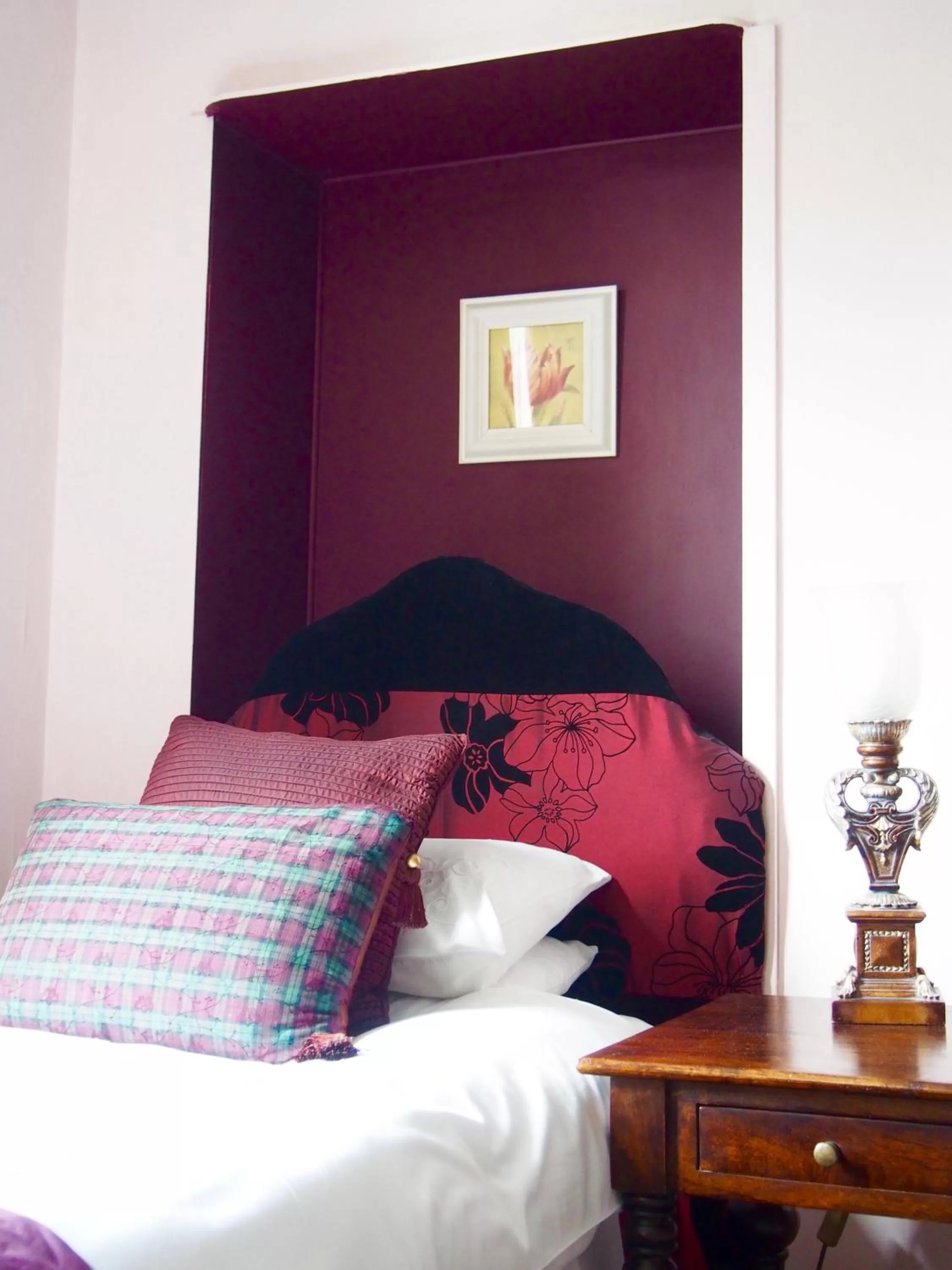 Bedroom, Bed in Wrangham House