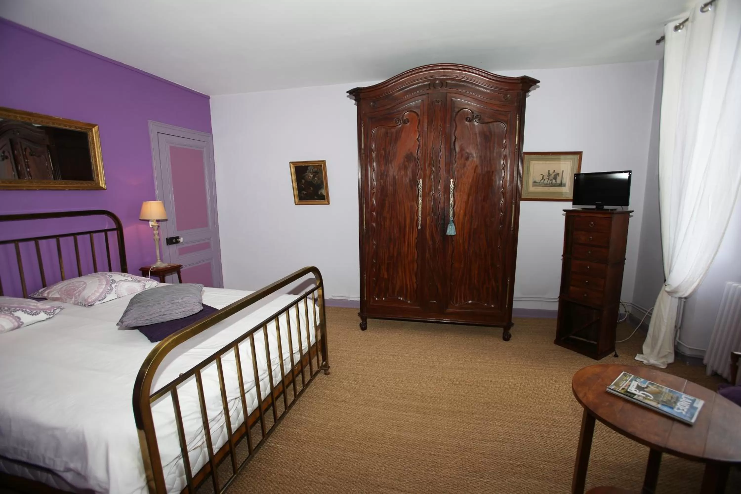 Photo of the whole room, Bed in Chambres d'Hôtes Le Mas