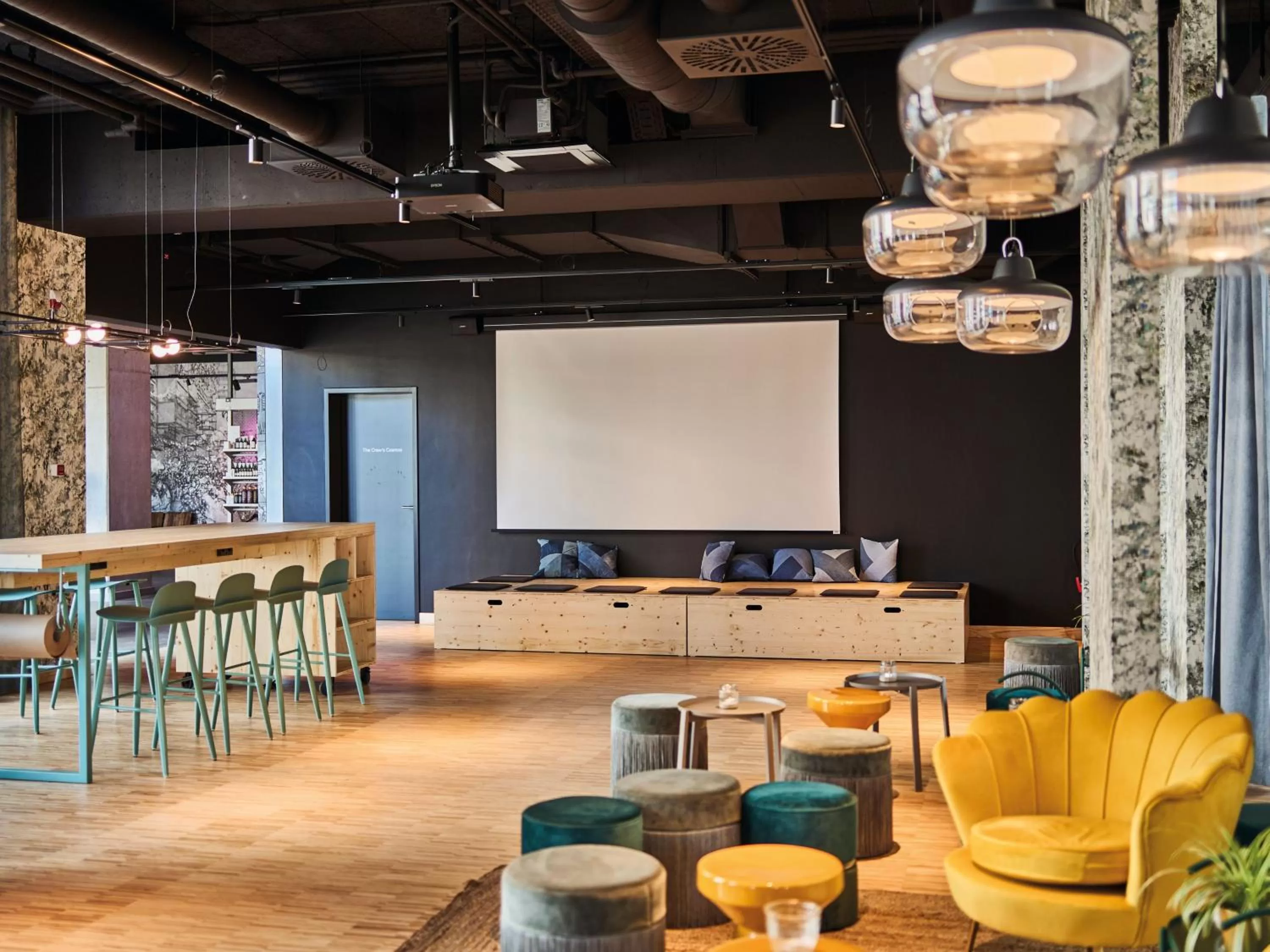 Communal lounge/ TV room in Urban Nature St Peter-Ording