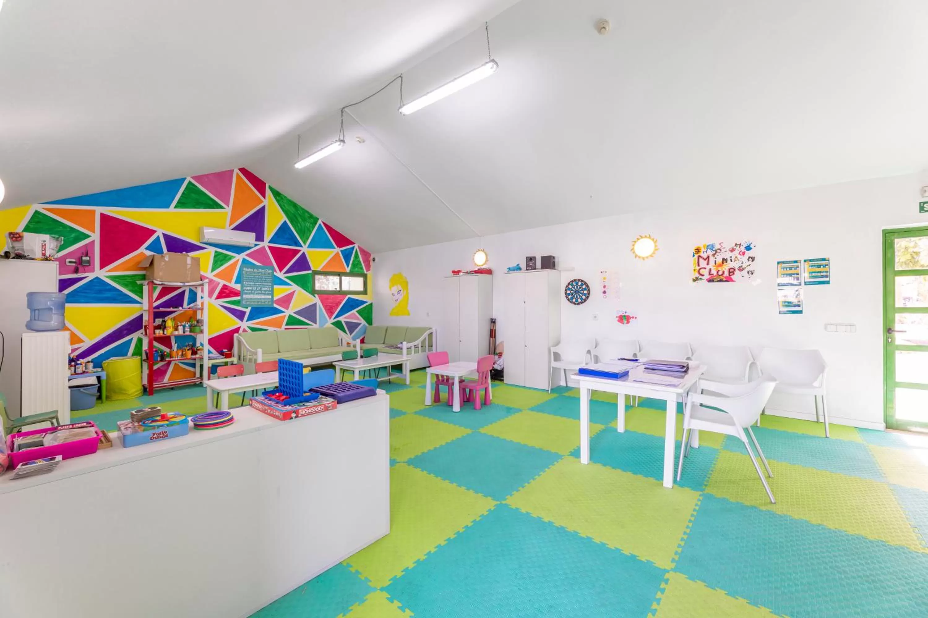 children in THB Royal