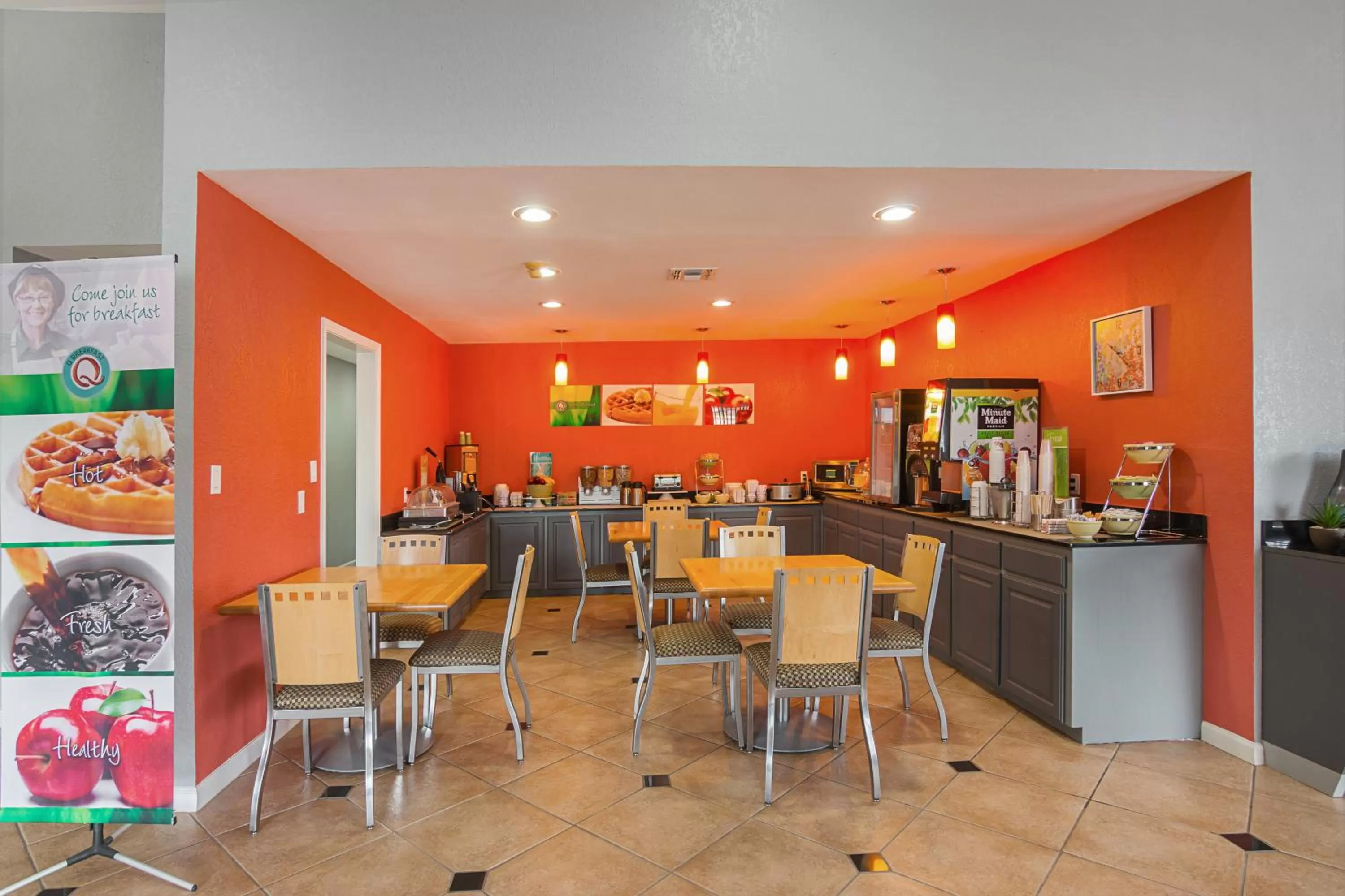 Area and facilities in Quality Inn Carthage