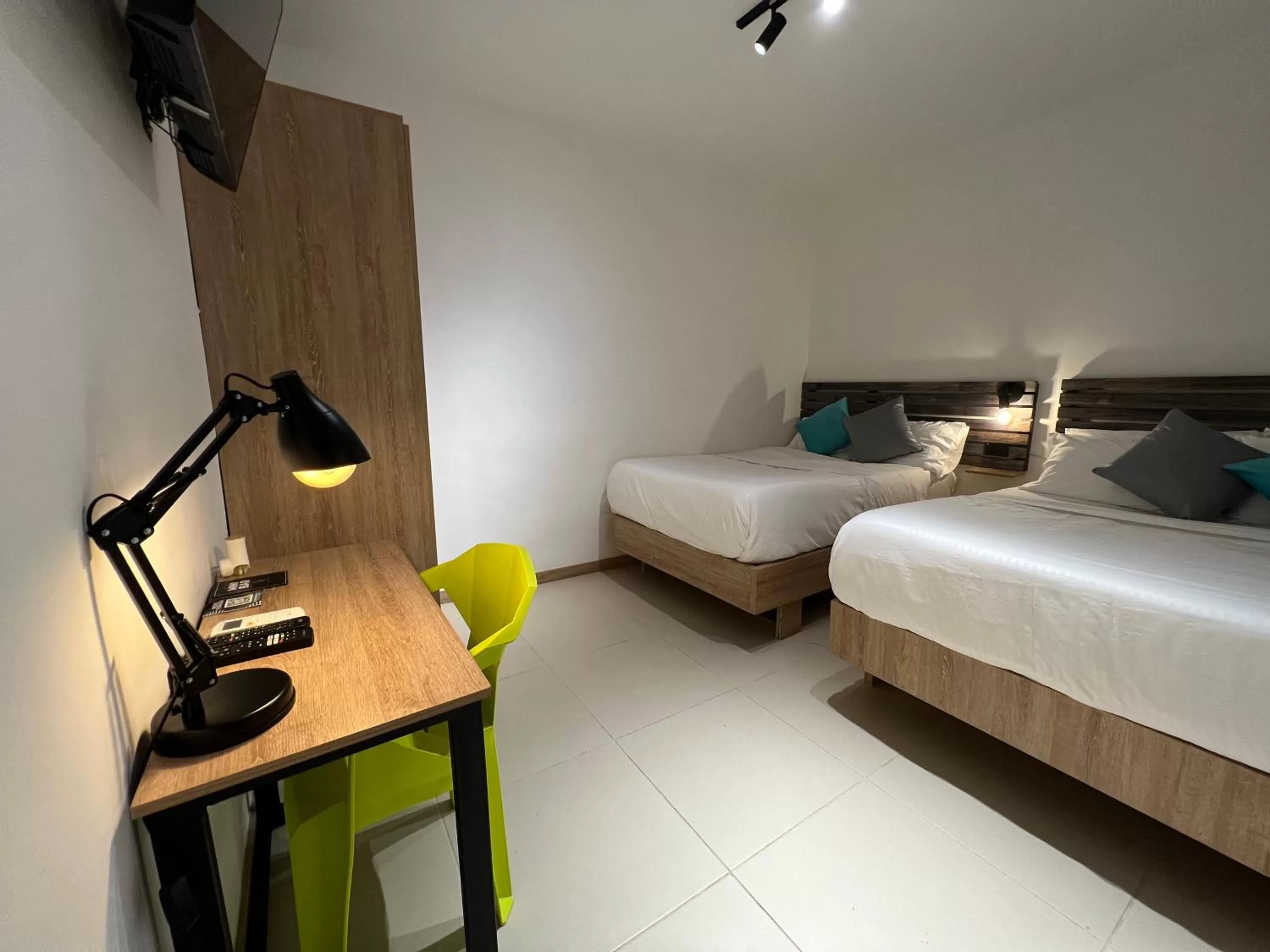 Bed in HOTEL 9.5 SAN FERNANDO