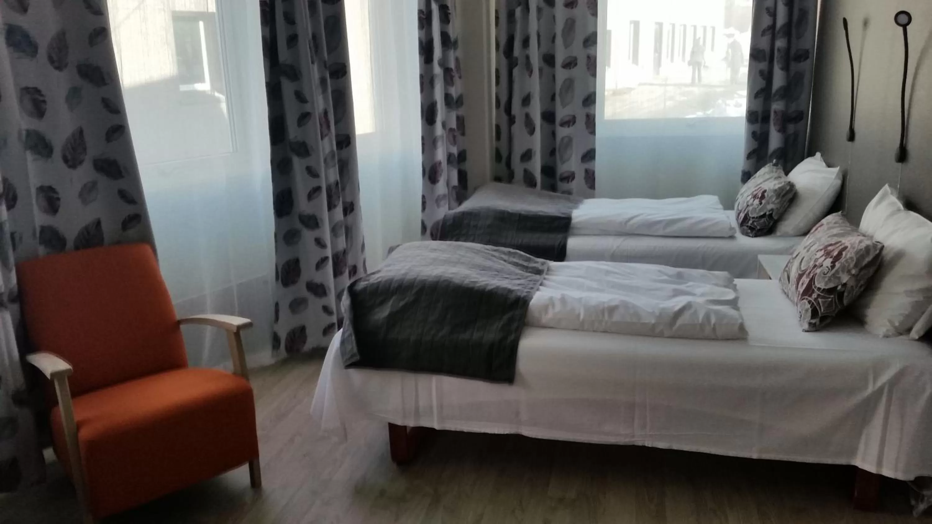 Photo of the whole room, Bed in Corner Hotell