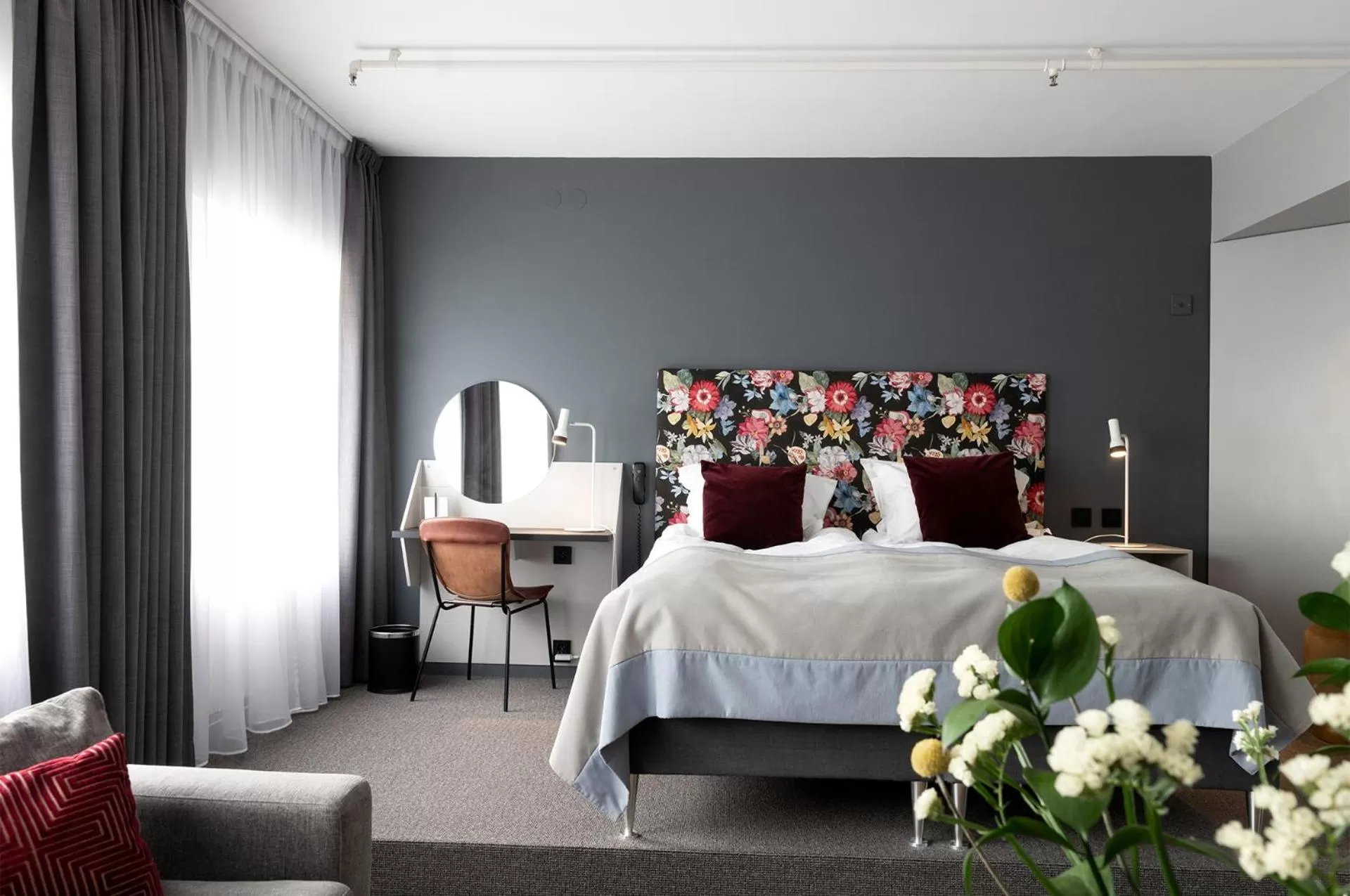 Deluxe Twin Room in Elite Park Hotel