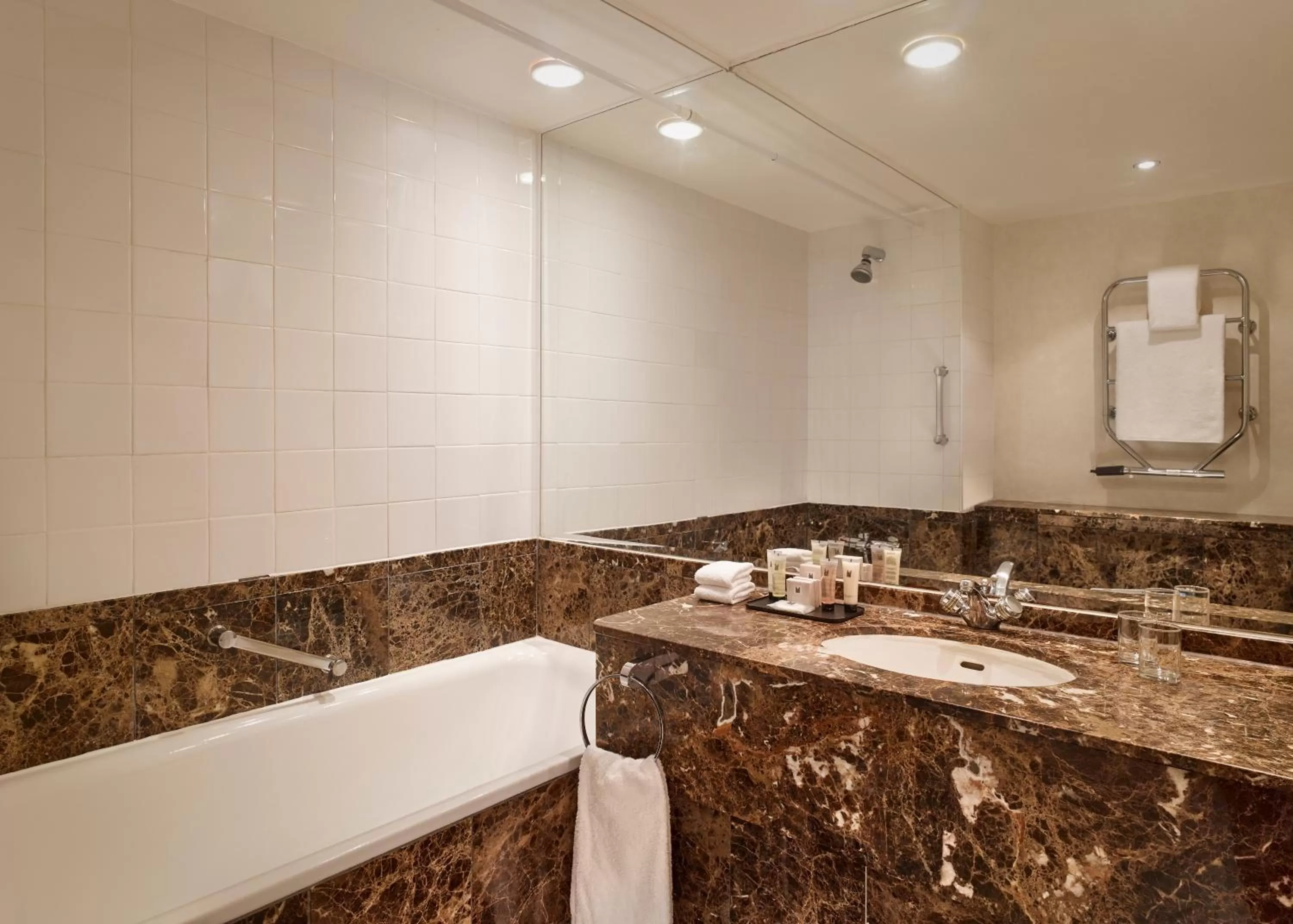 Toilet in Millennium Hotel and Conference Centre Gloucester London