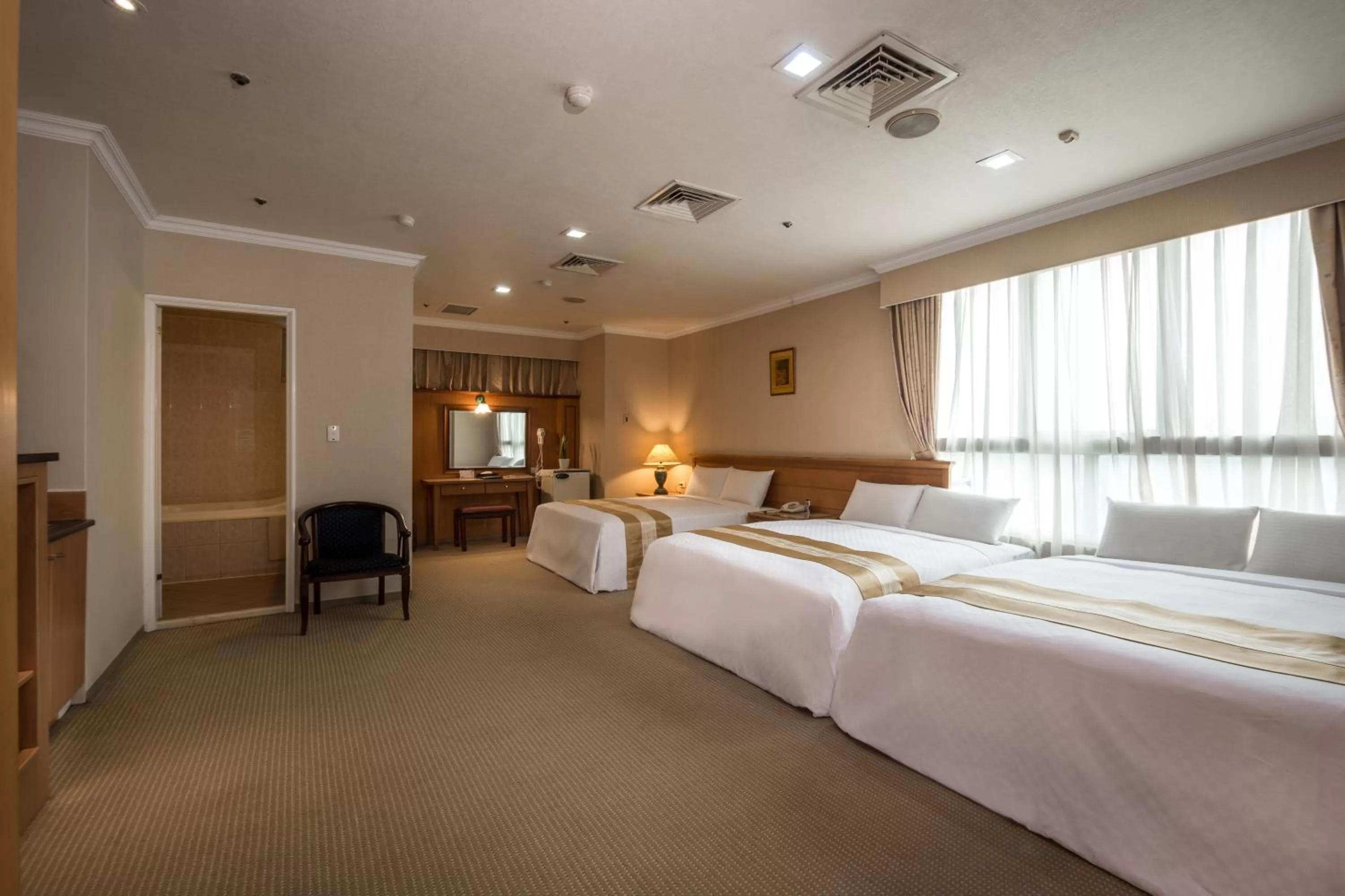 Photo of the whole room, Bed in Formosa Corridor Hotel