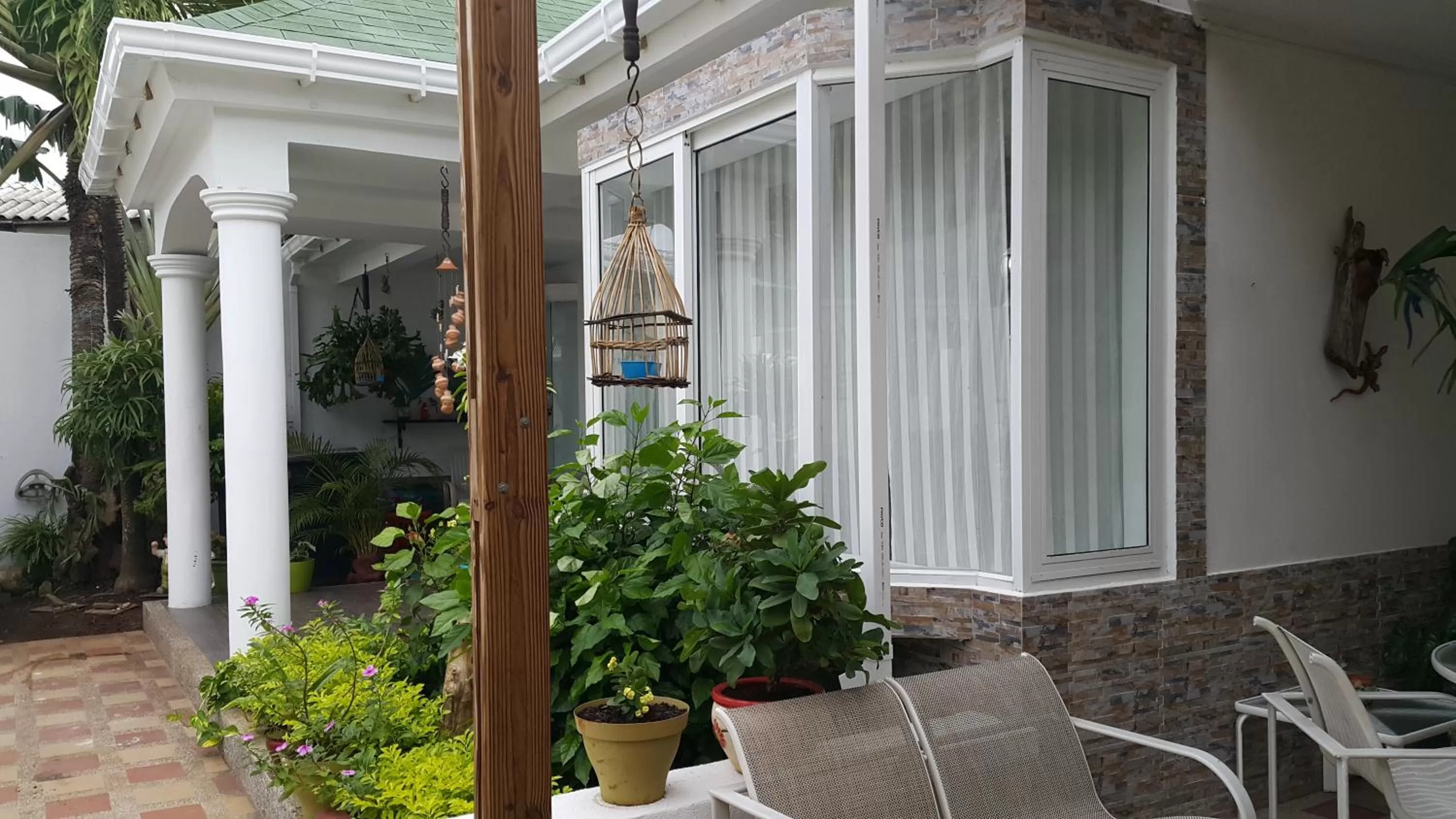 Garden in Hospedaje Solymar Sarie Bay