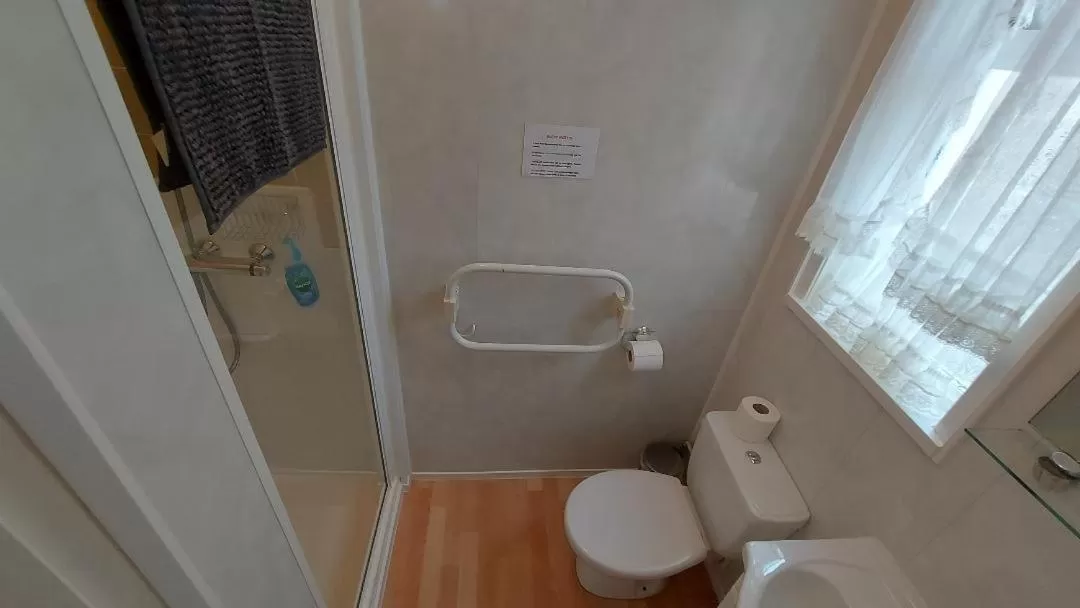 Shower, Bathroom in The Clifton at Paignton