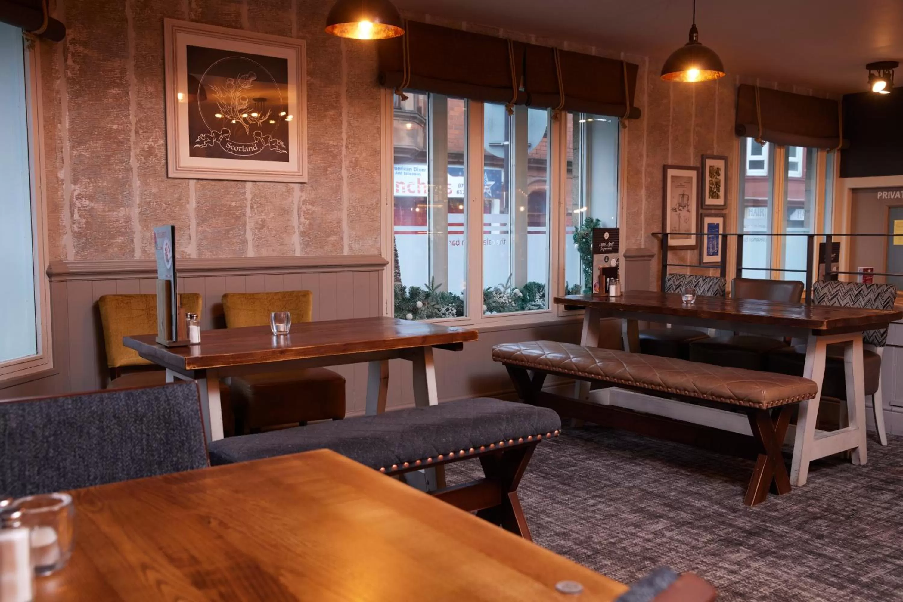 Restaurant/places to eat in The Caledonian Hotel