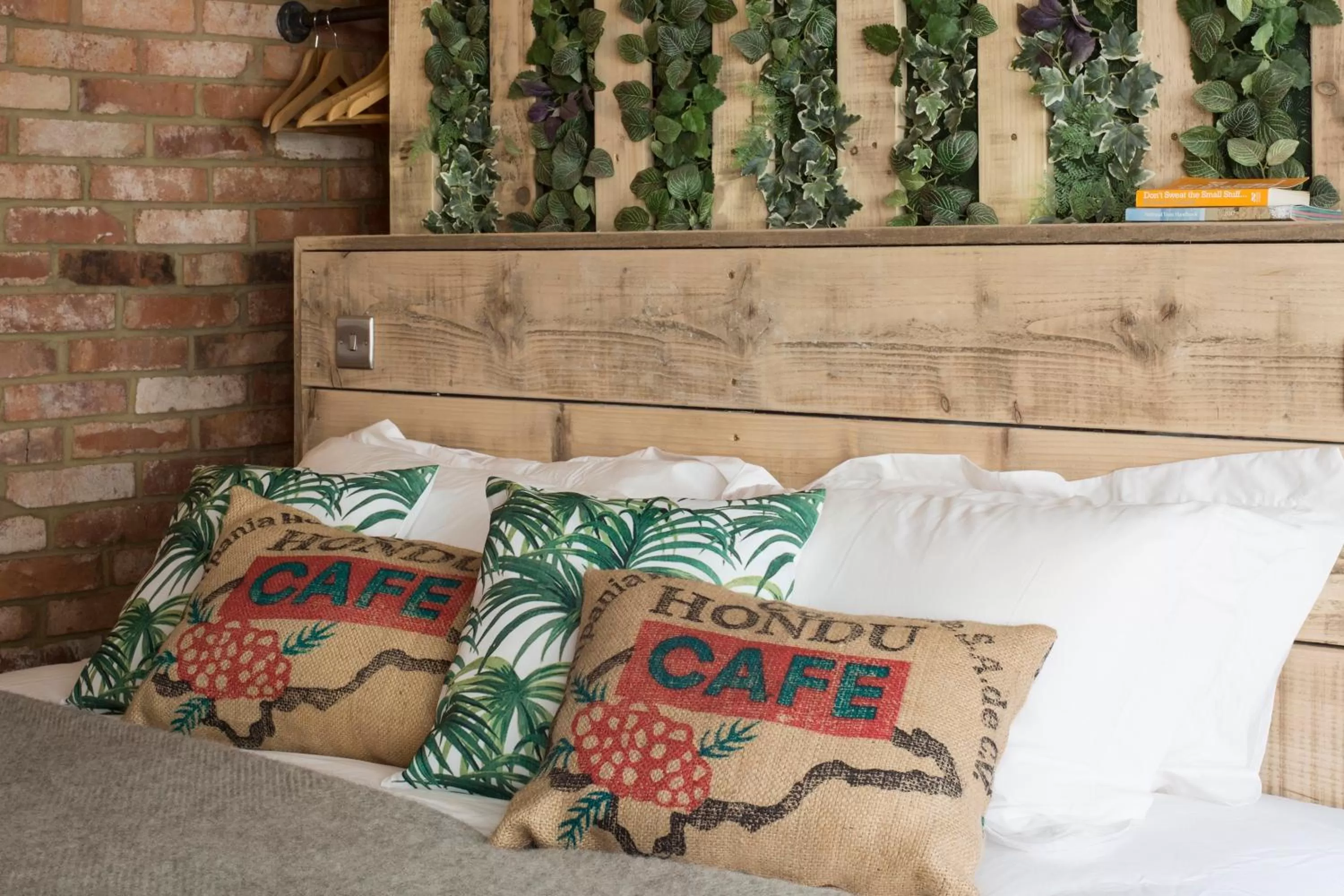 Bed in One Broad Street