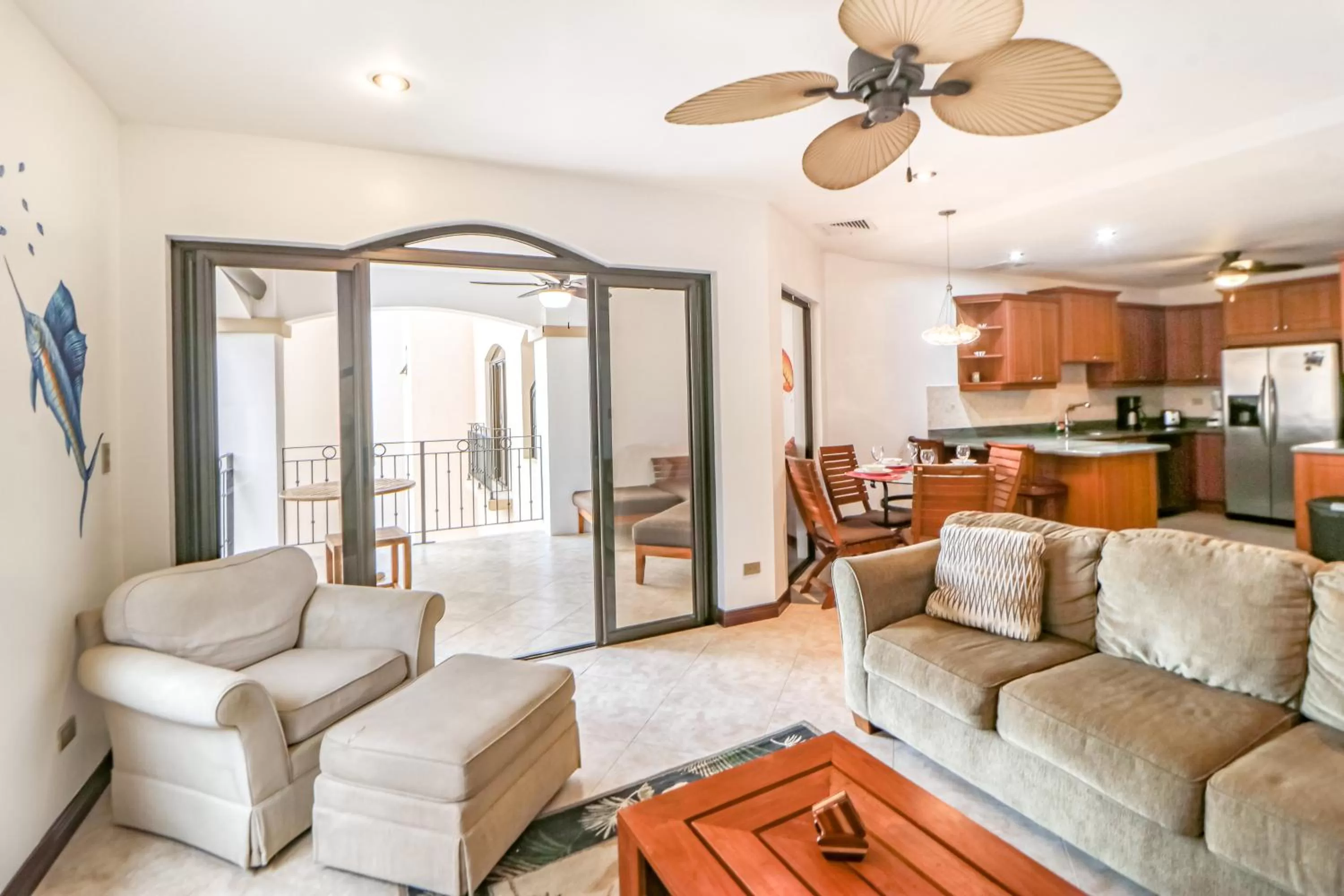 Seating Area in Tres Regalos 303N