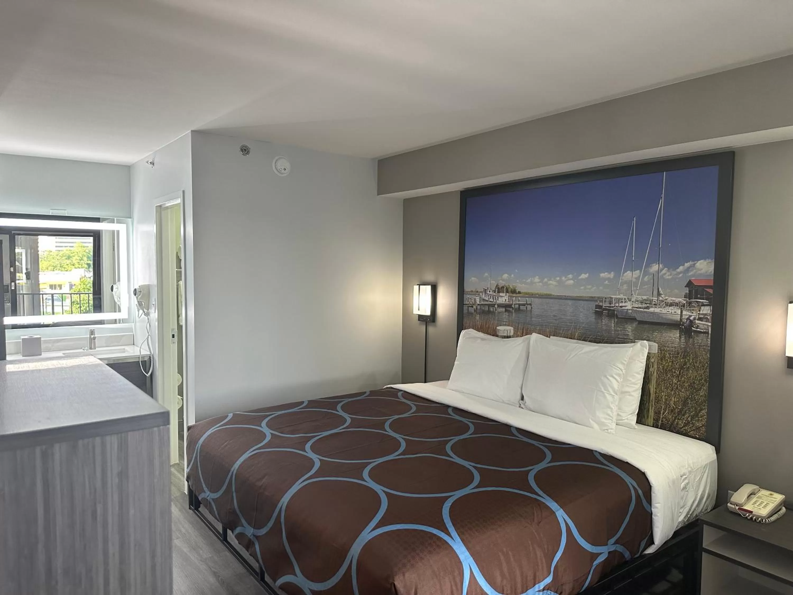 Bed in Super 8 by Wyndham Baltimore Northwest