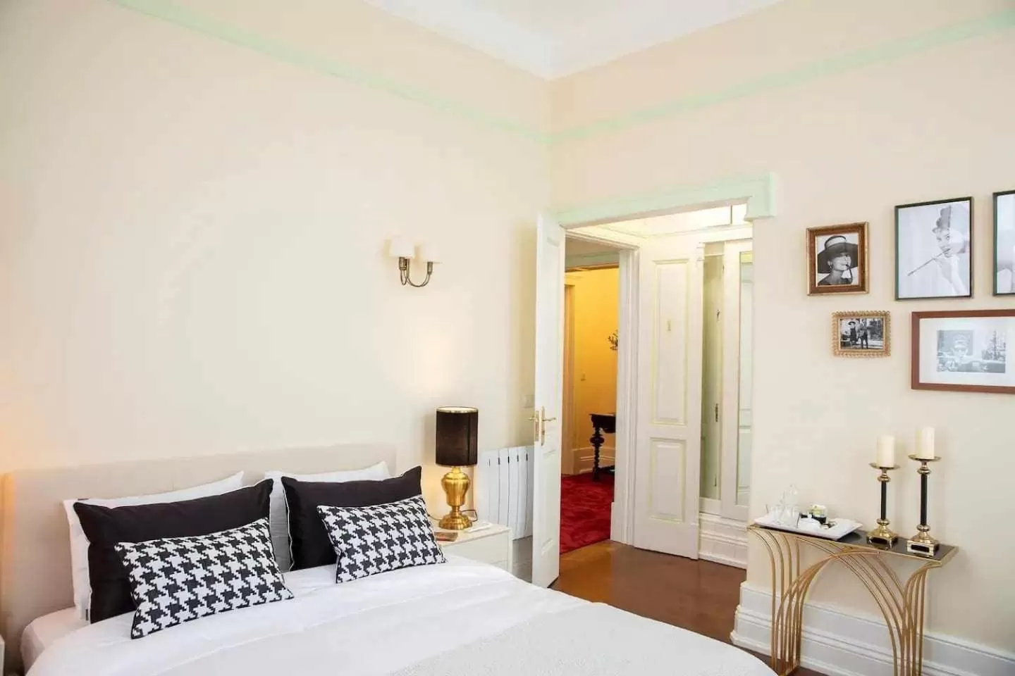 Deluxe Double Room with Side Sea View in Casa da Granja Boutique