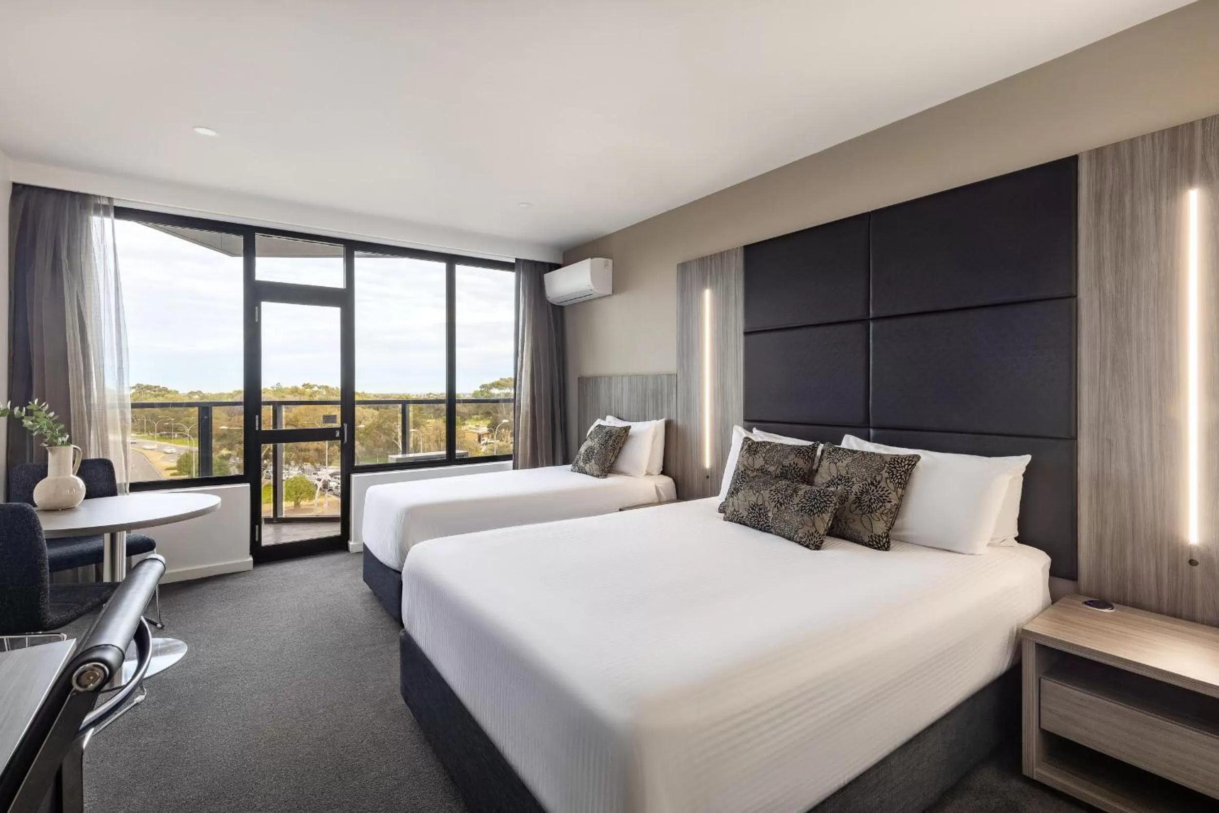 Photo of the whole room, Bed in Rydges South Park Adelaide
