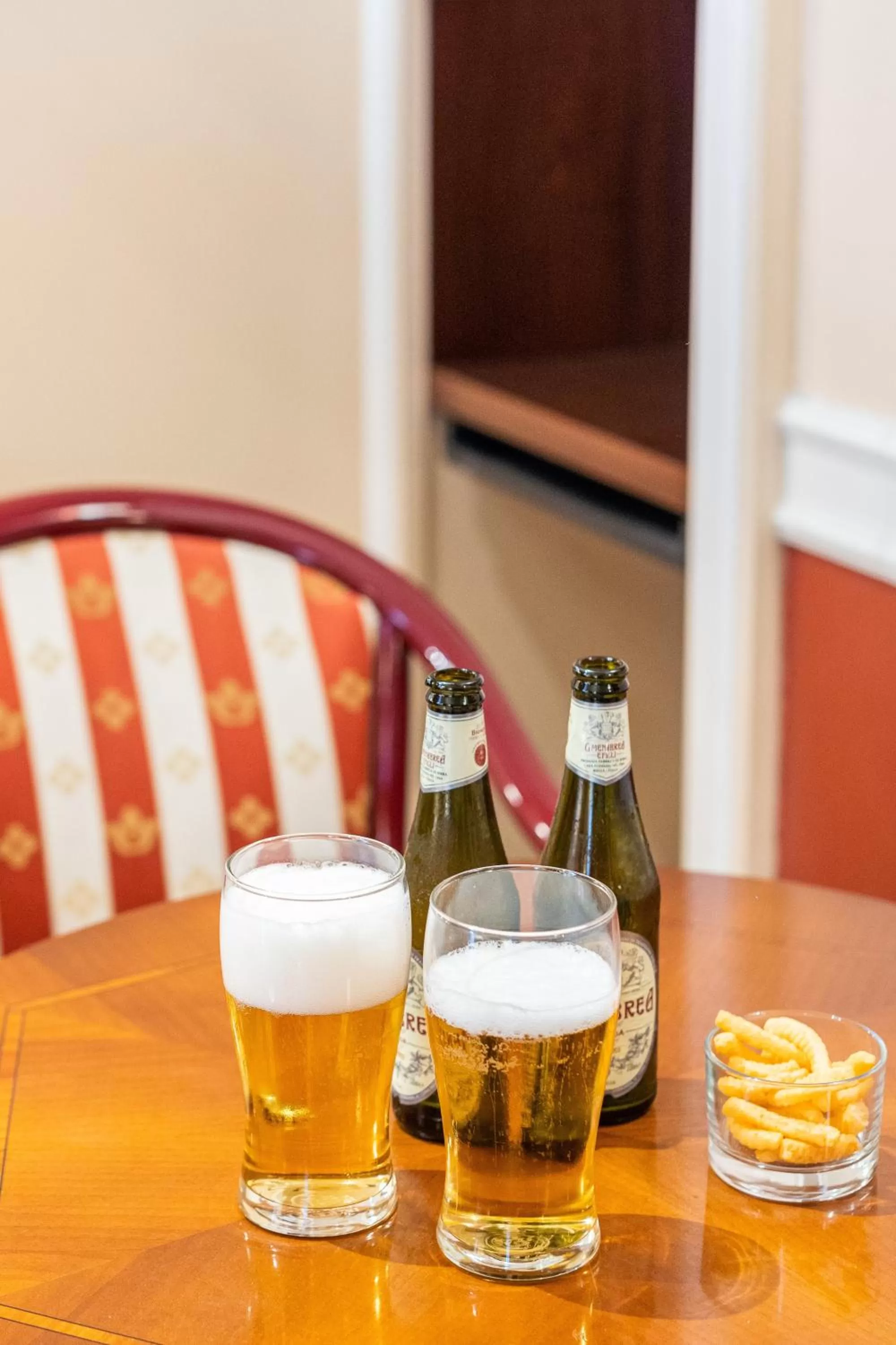 Restaurant/places to eat in Hotel Garda