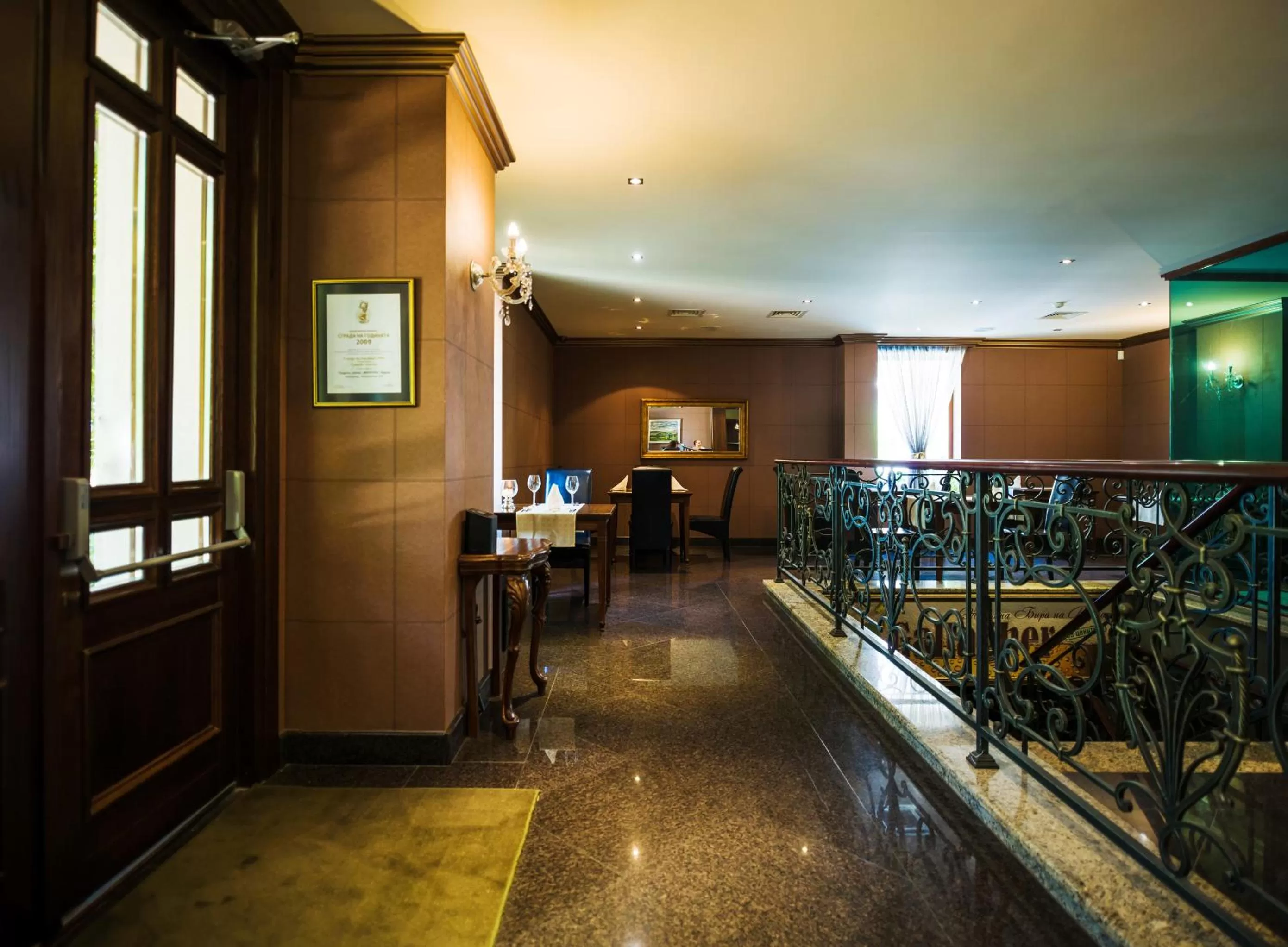 Restaurant/places to eat in Ventura Boutique Hotel