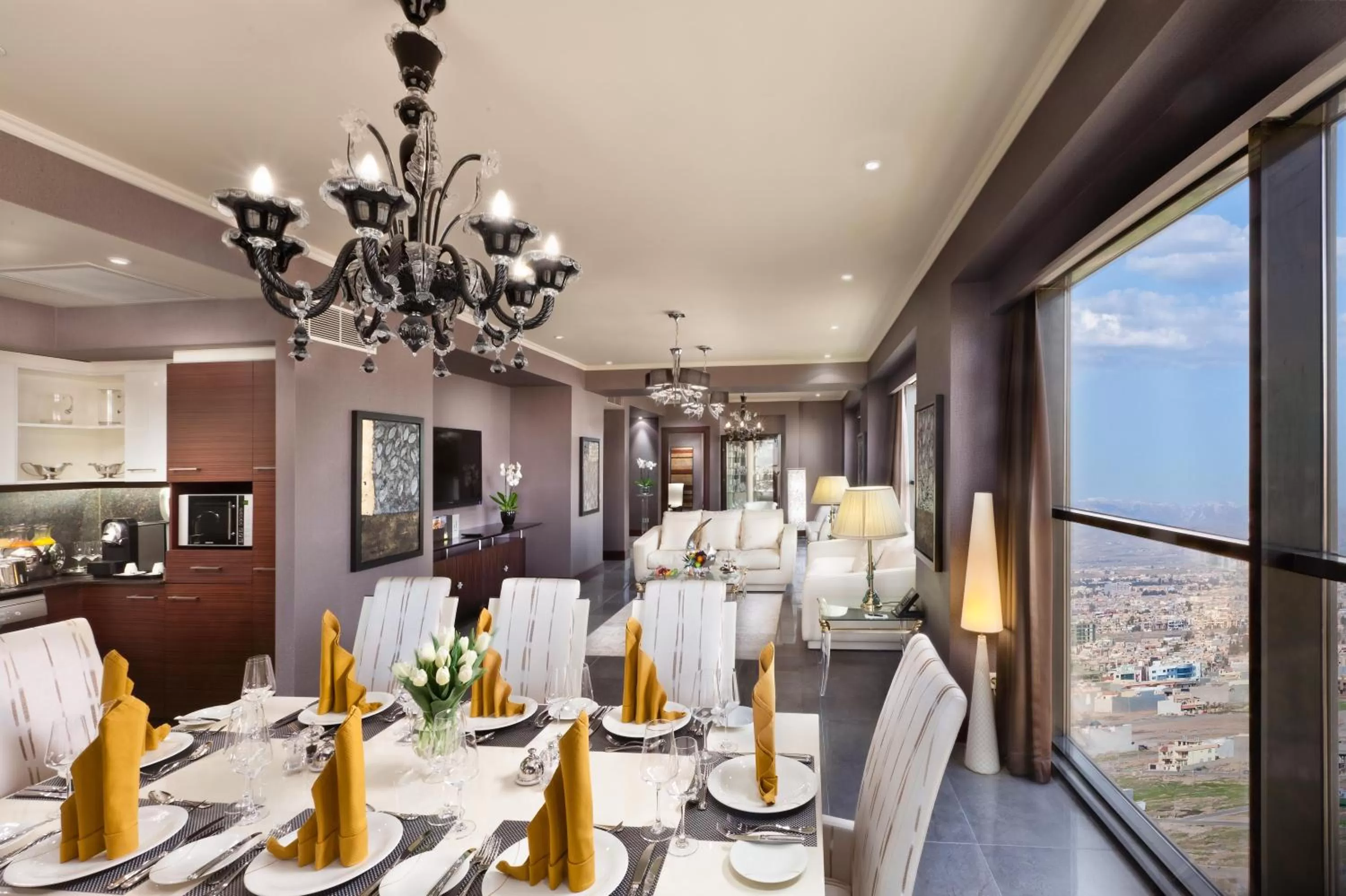 Restaurant/places to eat in Divan Erbil Hotel