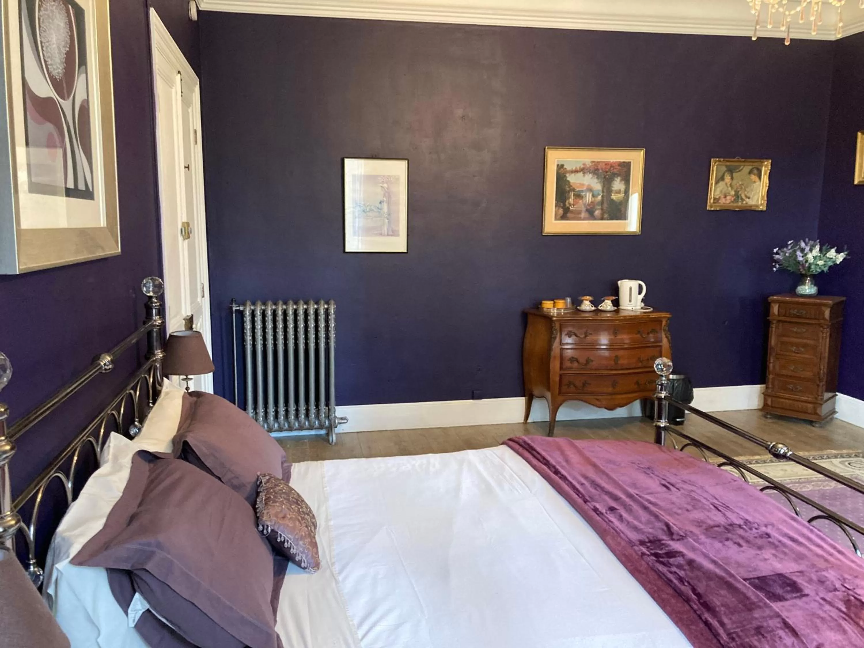 Bedroom, Bed in La Villa Celine