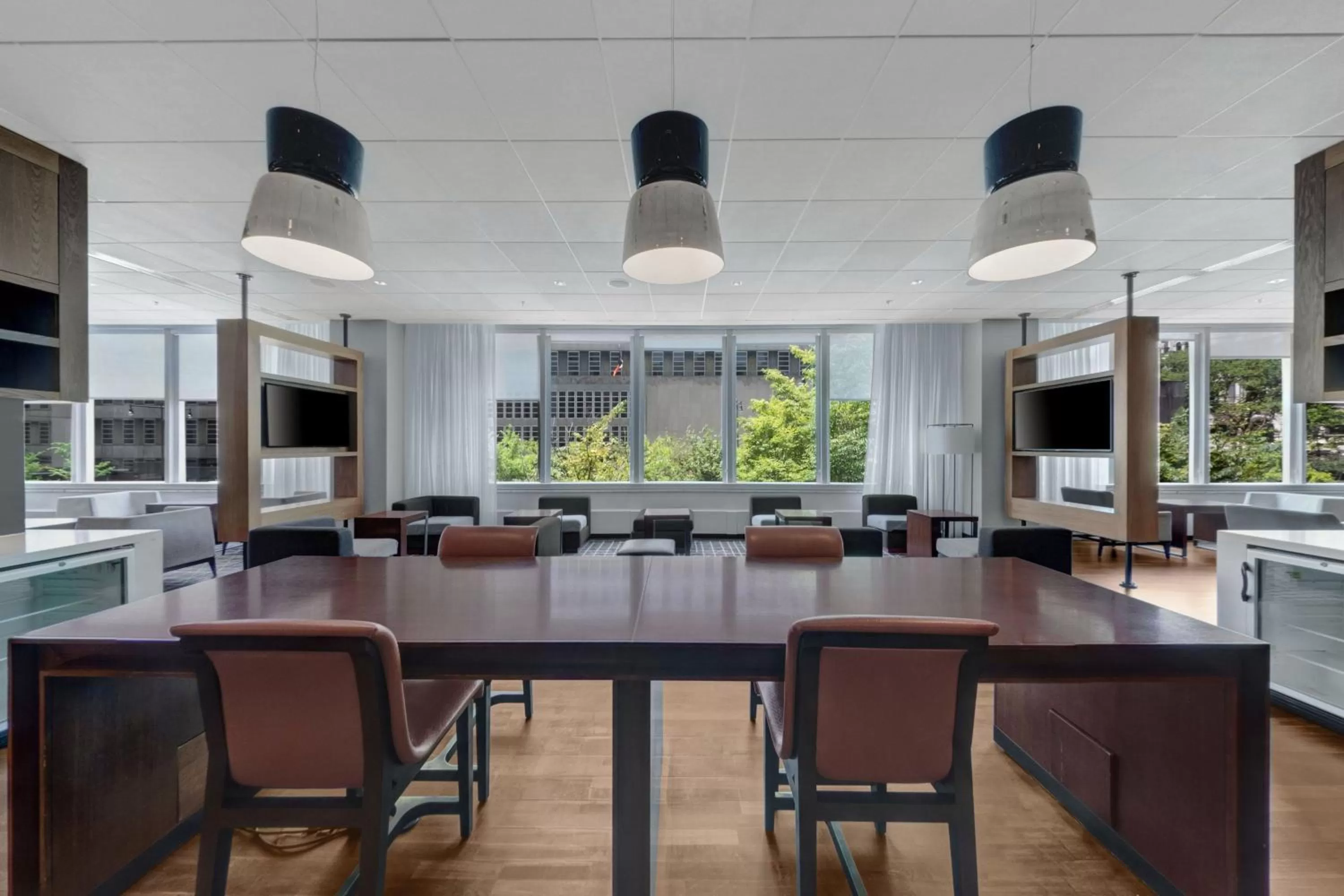 Lounge or bar in New York Marriott at the Brooklyn Bridge