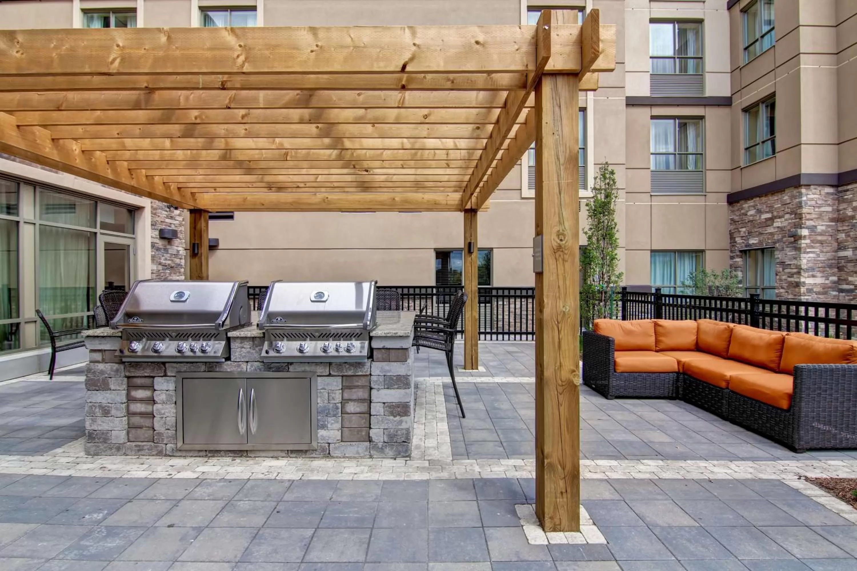 Patio in Homewood Suites by Hilton Waterloo/St. Jacobs