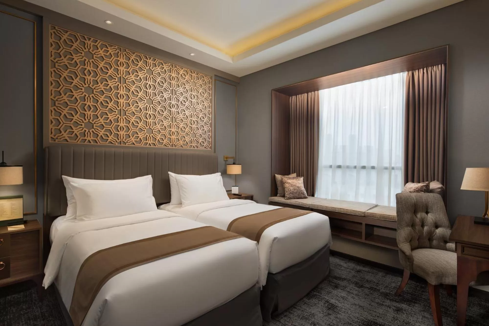 Bed in Sutasoma Hotel