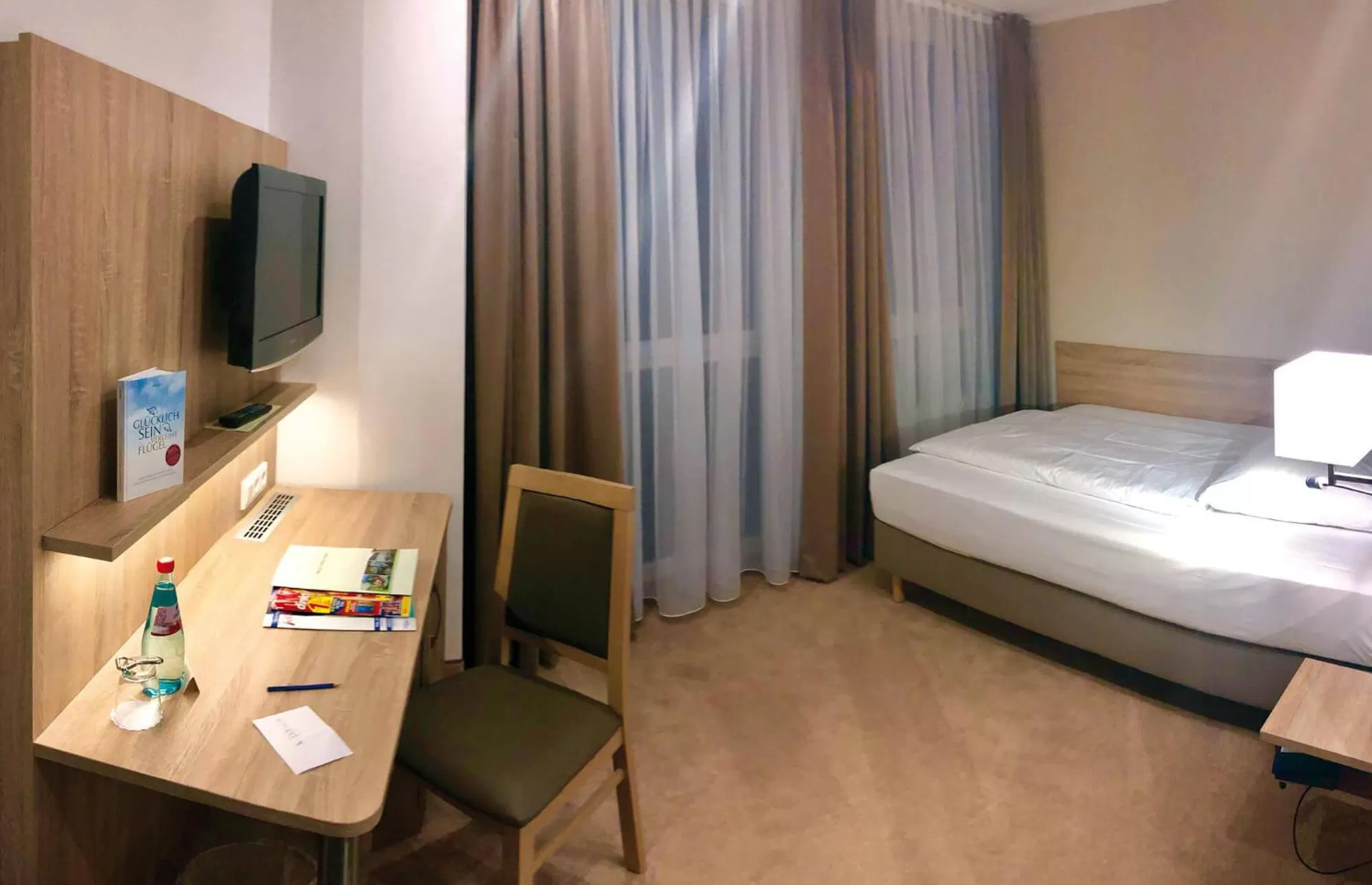 Photo of the whole room in Hotel Wetzlarer Hof