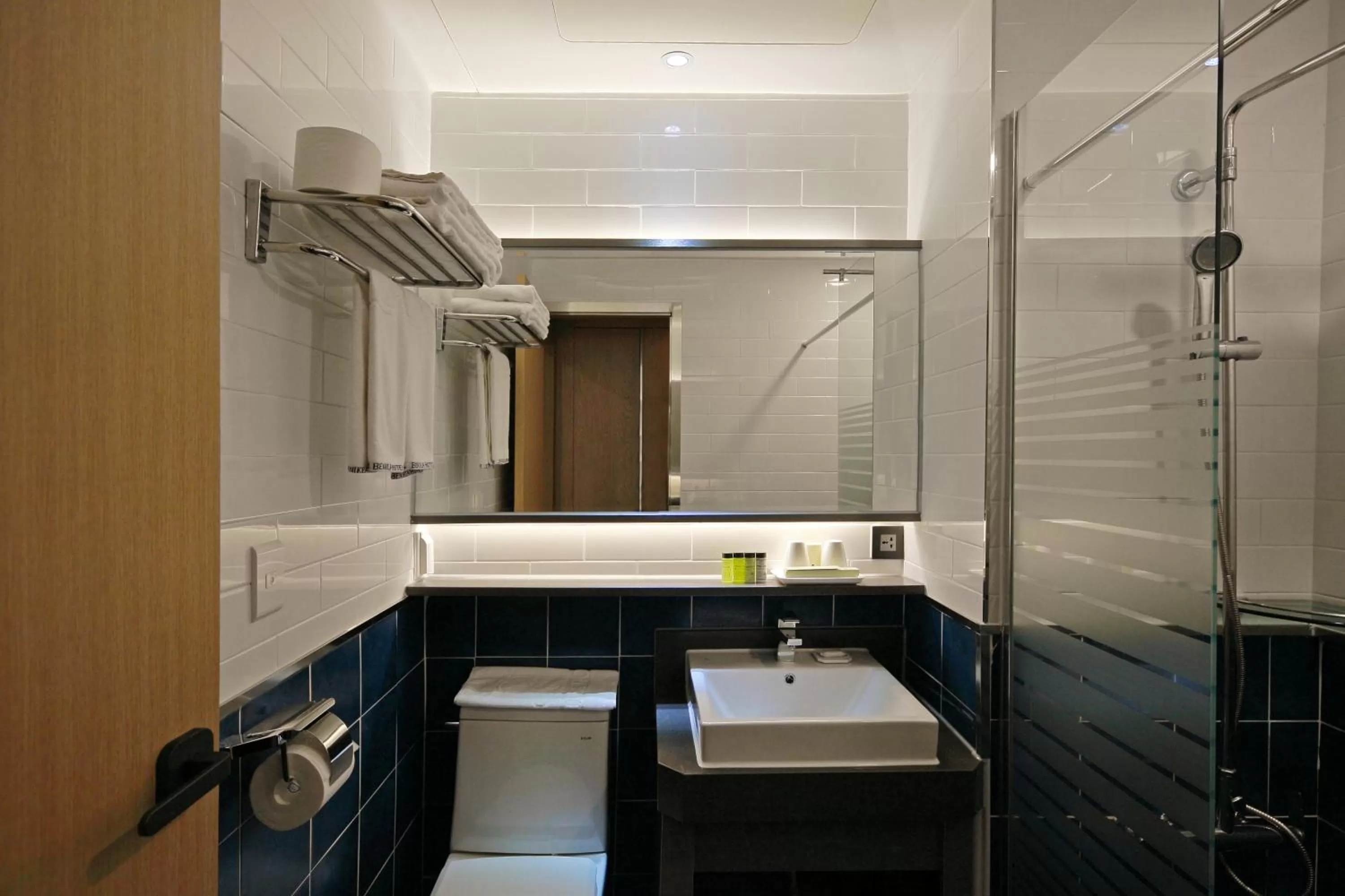 Toilet in Benikea Swiss Rosen Hotel