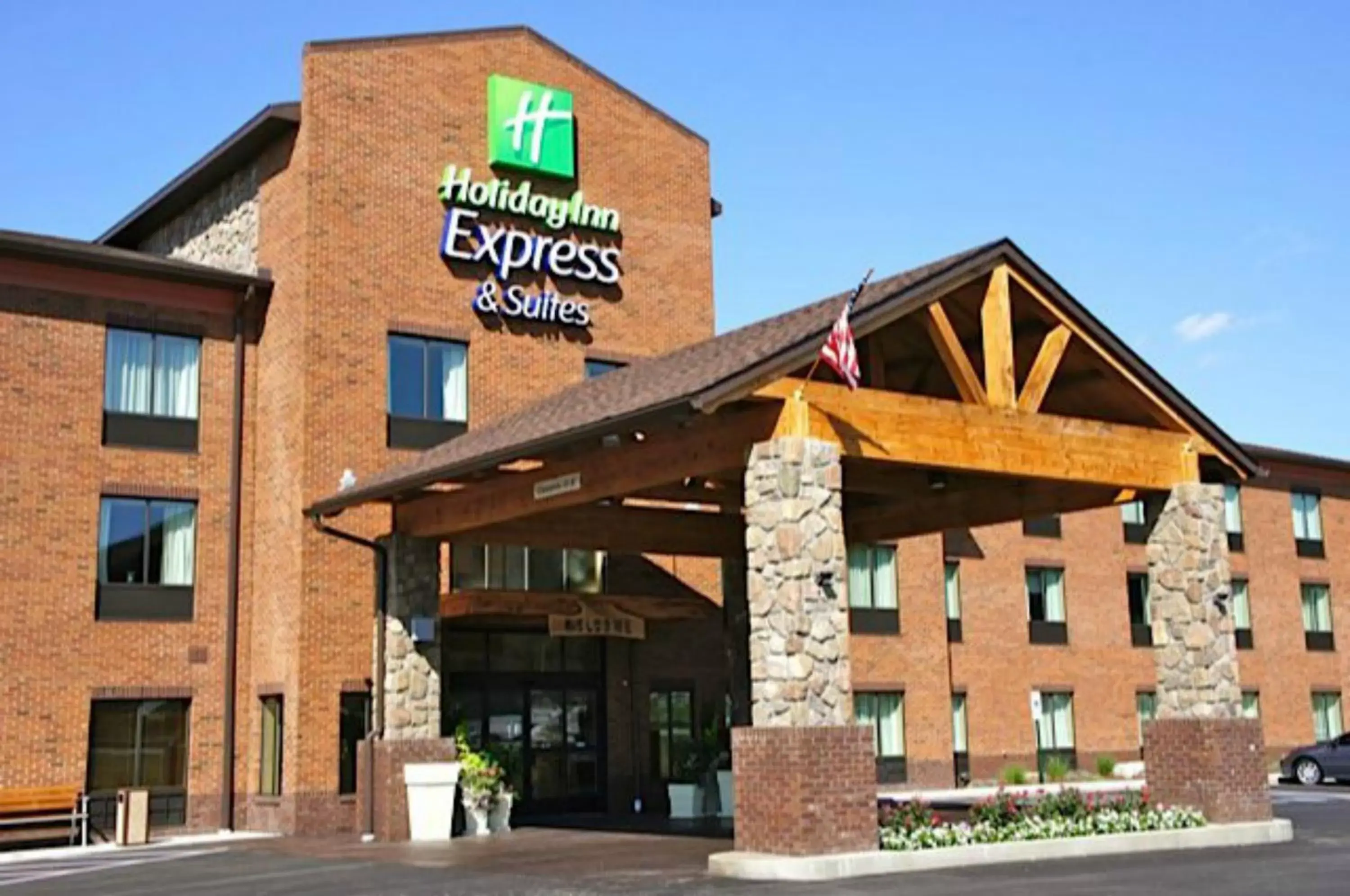 Holiday Inn Express & Suites Donegal by IHG Holiday Inn Express & Suites Donegal by IHG
