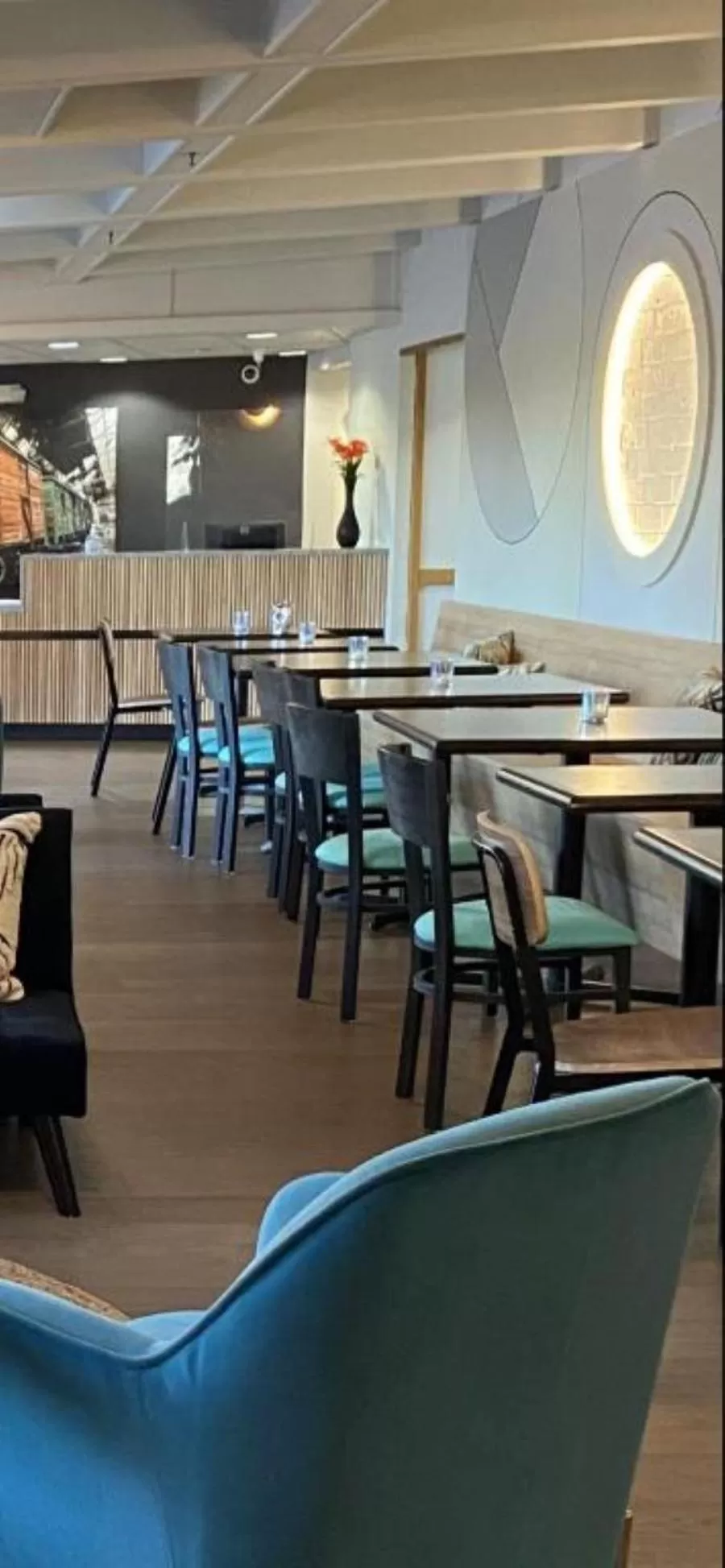 Restaurant/Places to Eat in Hotel Thea Tacoma, Ascend Hotel Collection