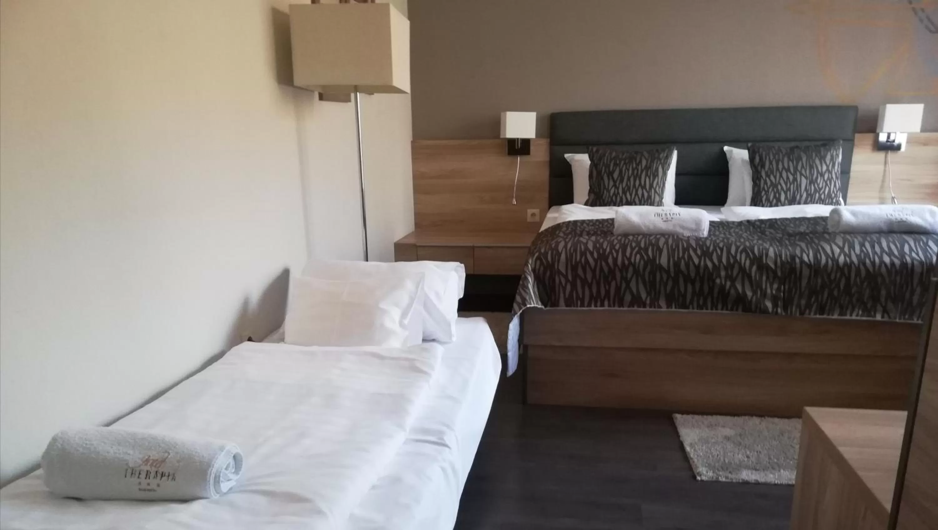 Photo of the whole room, Bed in Hotel Therapia