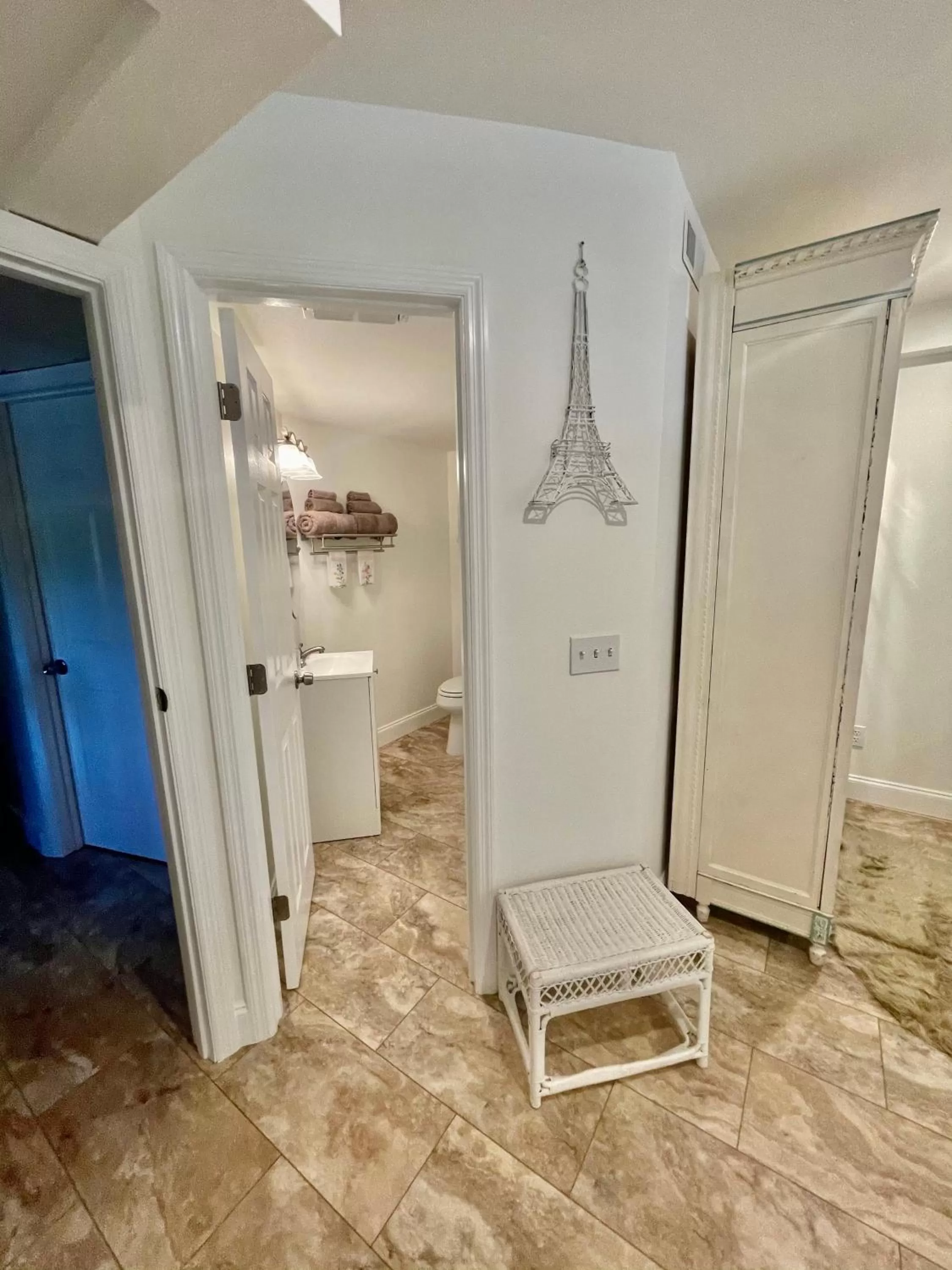 Bathroom in Hidden Valley B&B