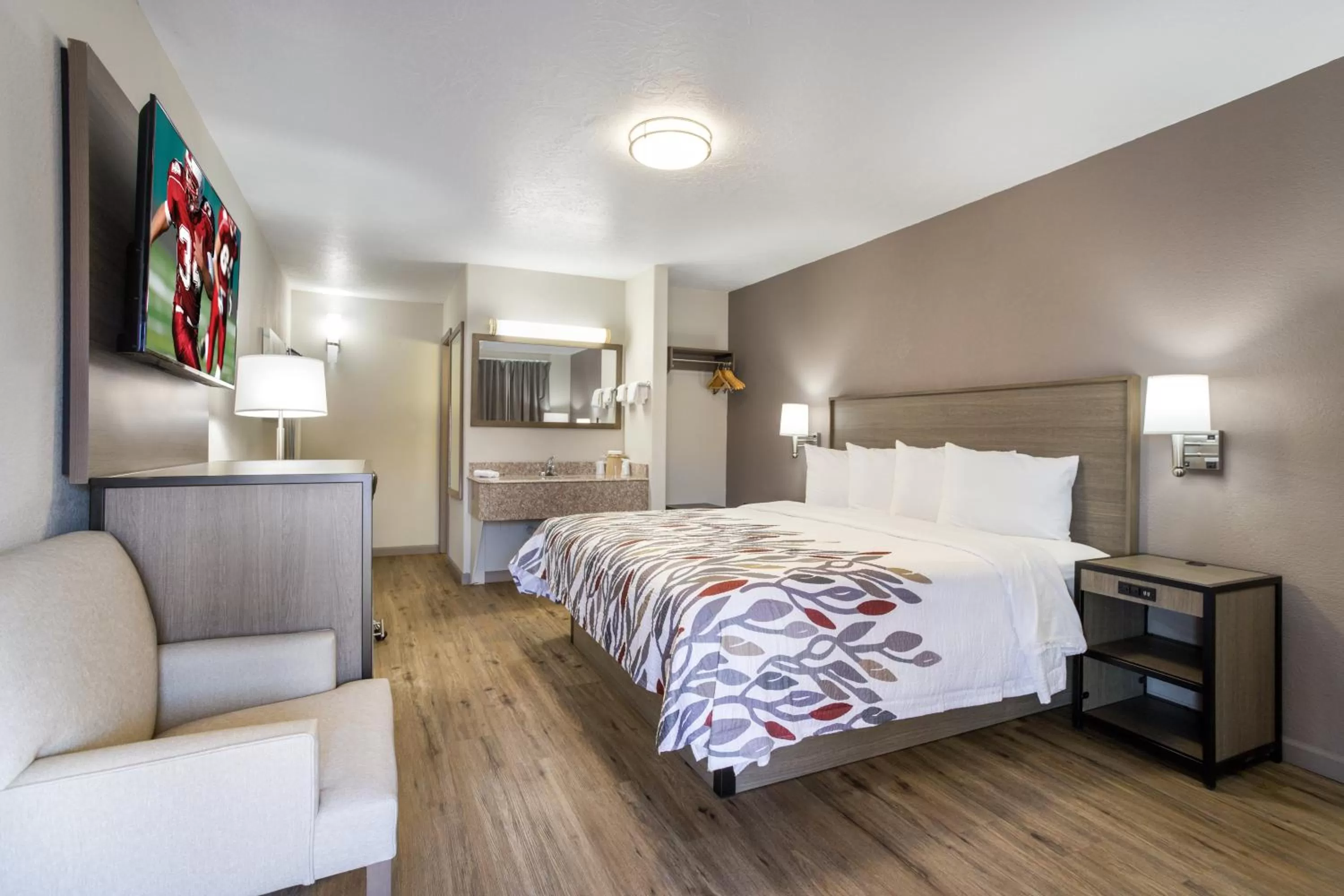 Superior King Smoke Free in Baymont by Wyndham Socorro