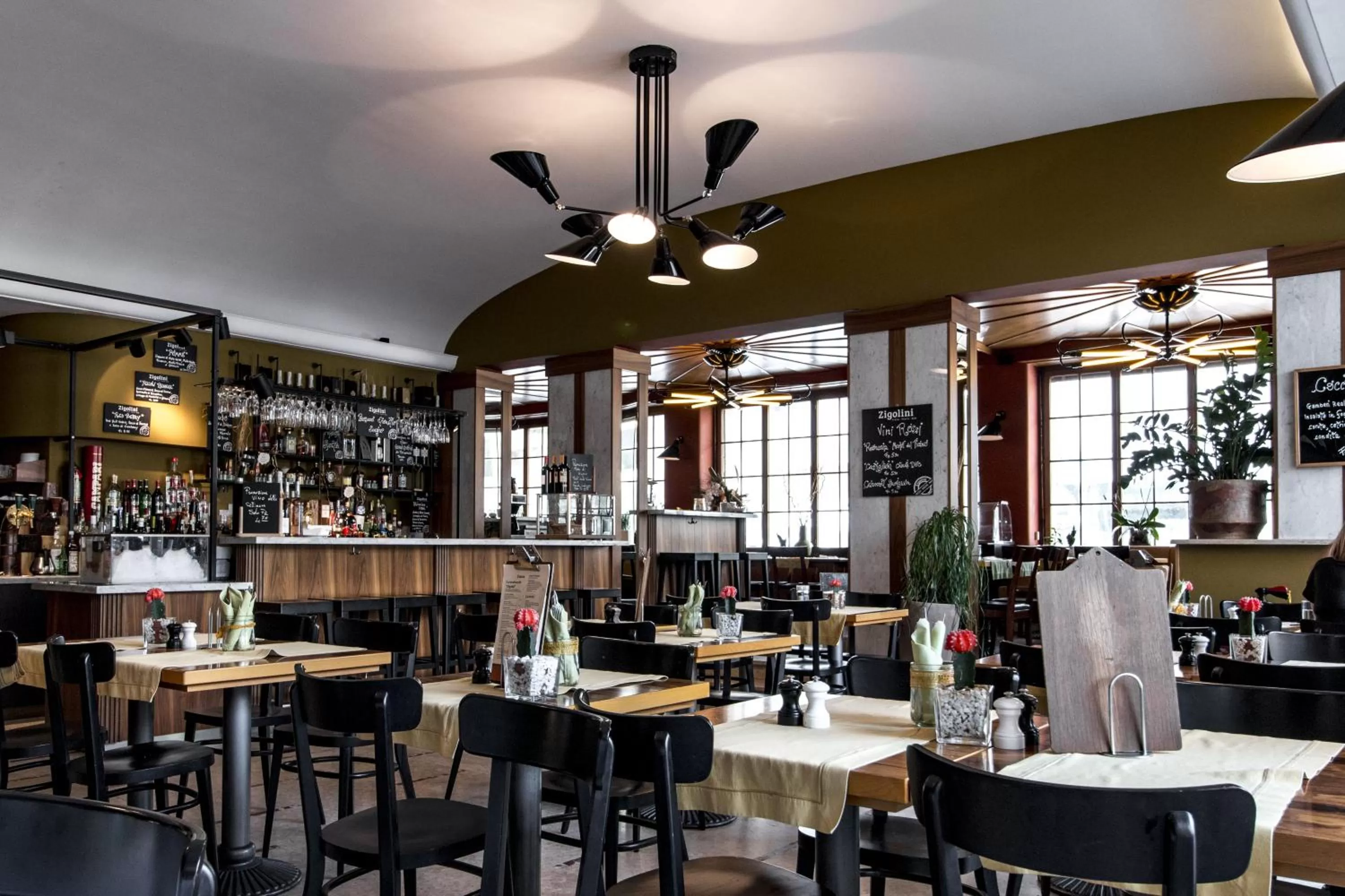 Lounge or bar in Enjoy 1313AG Hotel Touring