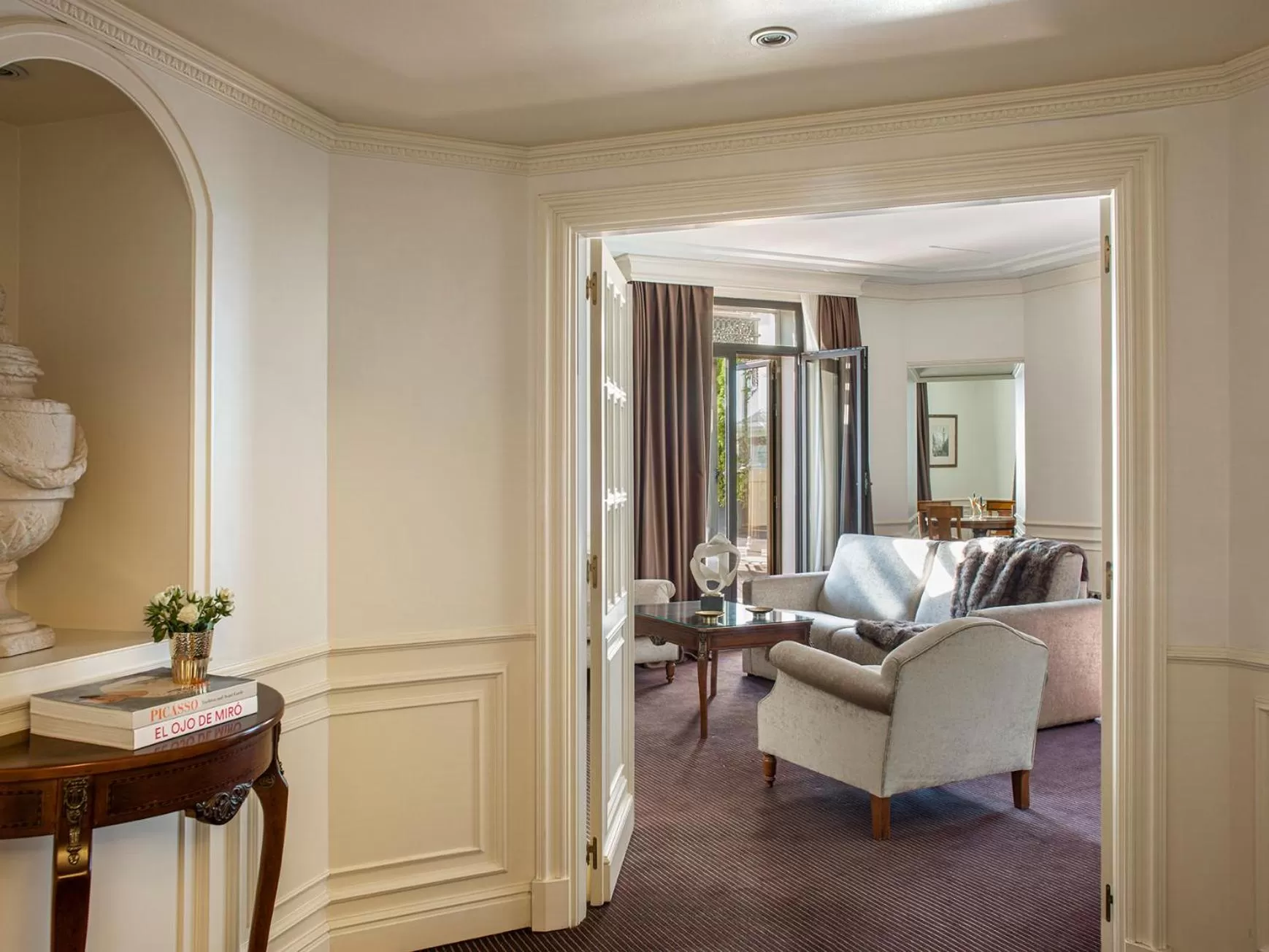 Living room in Hotel Fenix Gran Meliá - The Leading Hotels of the World