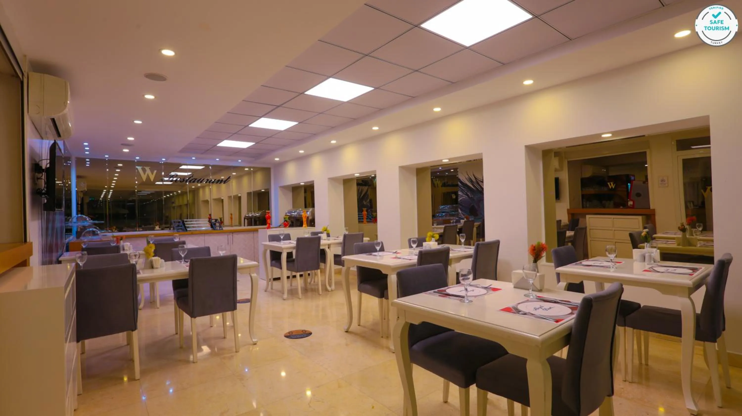 Restaurant/places to eat in Wise Hotel & Spa - Adults Only