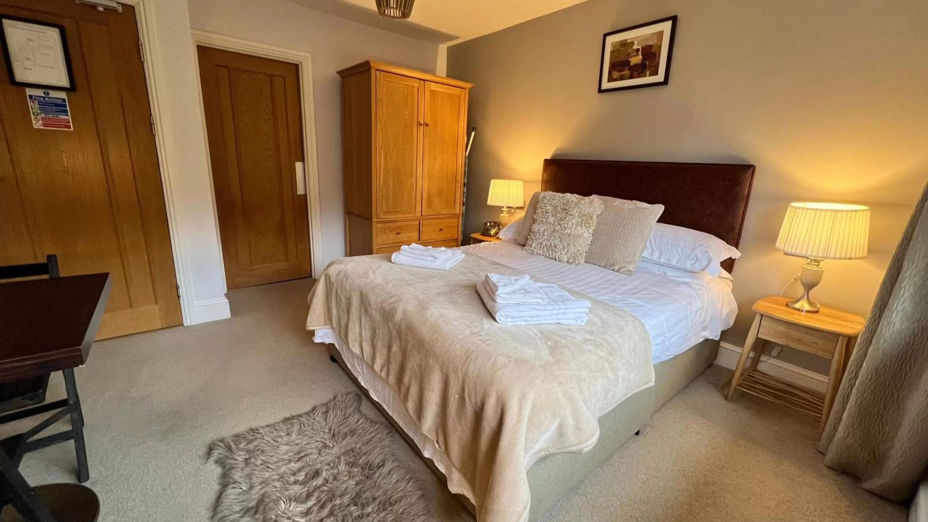 Bed in The Gower Hotel