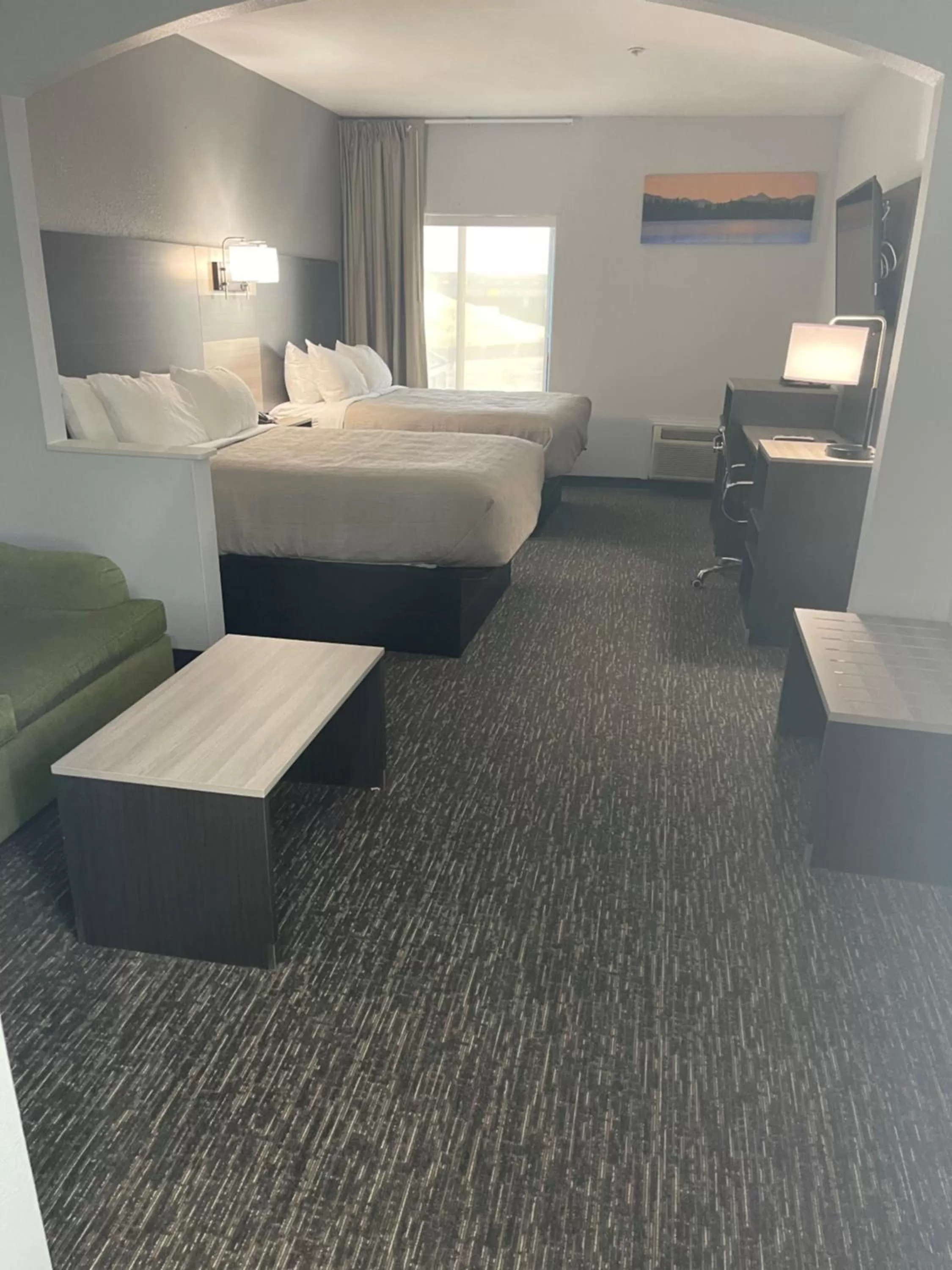 Bedroom, Bed in Quality Suites Abilene Mall Area