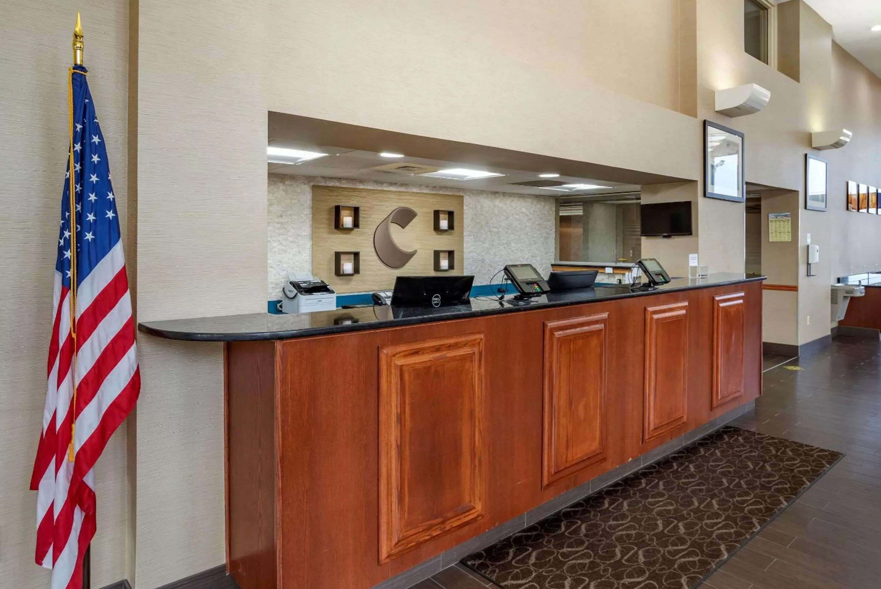 Lobby or reception in Comfort Suites Hagerstown