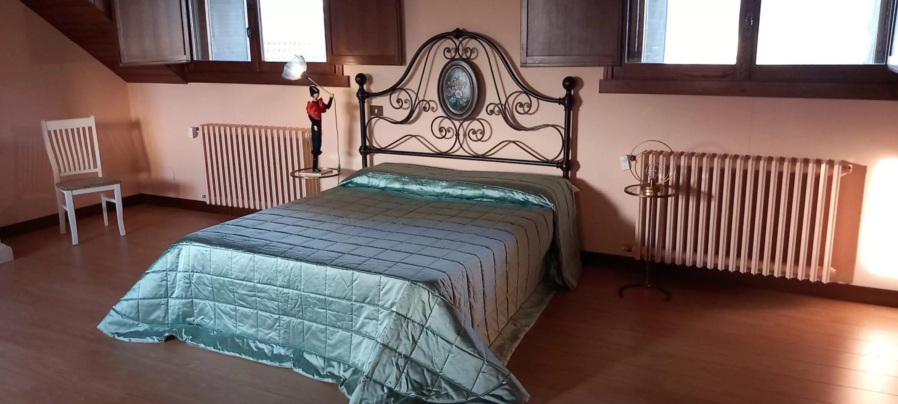 Bed in Villa Pieve