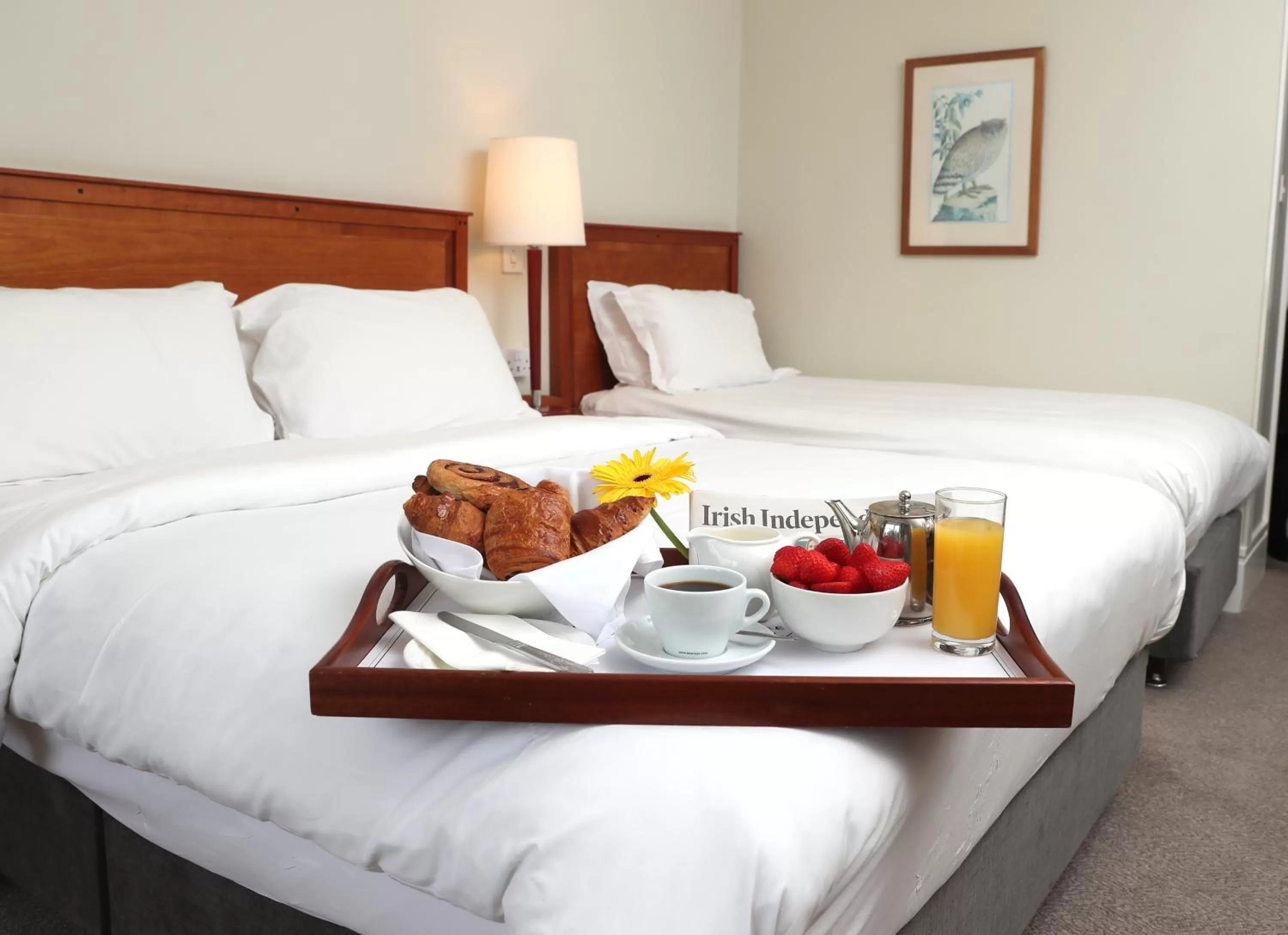 Bedroom, Bed in Ballymascanlon Hotel and Golf Resort