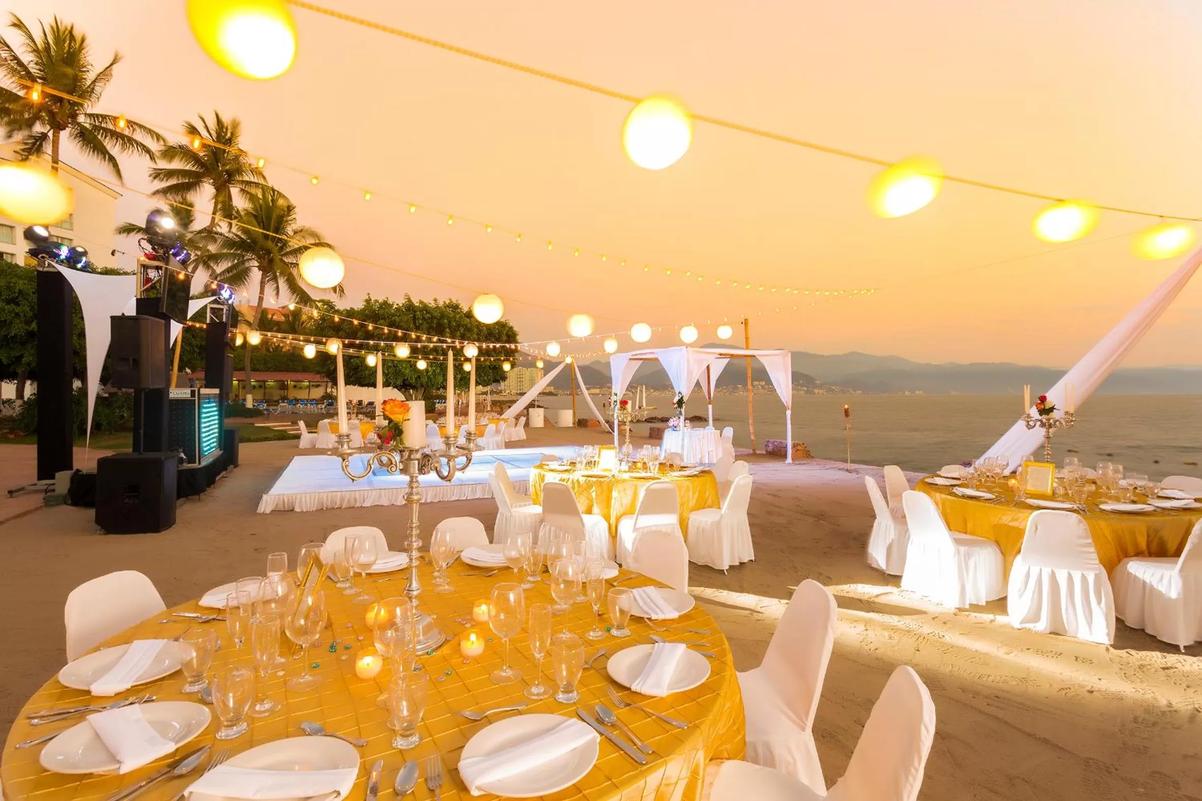 Banquet/Function facilities in Vamar Vallarta All Inclusive Marina & Beach Resort