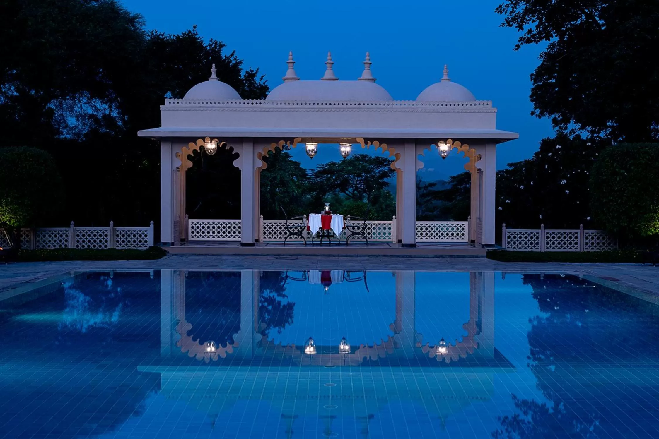 Swimming pool in Trident Udaipur