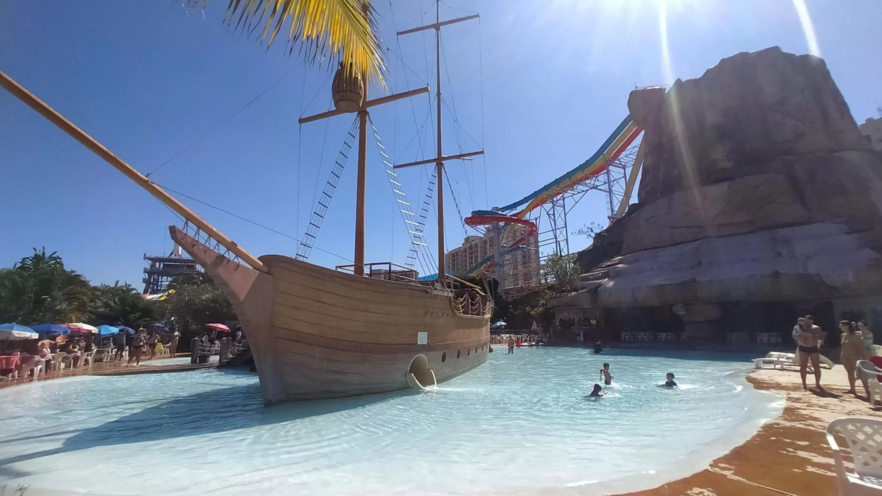 Spazzio Diroma Acqua e Splash Caldas novas, GRATIS PARK