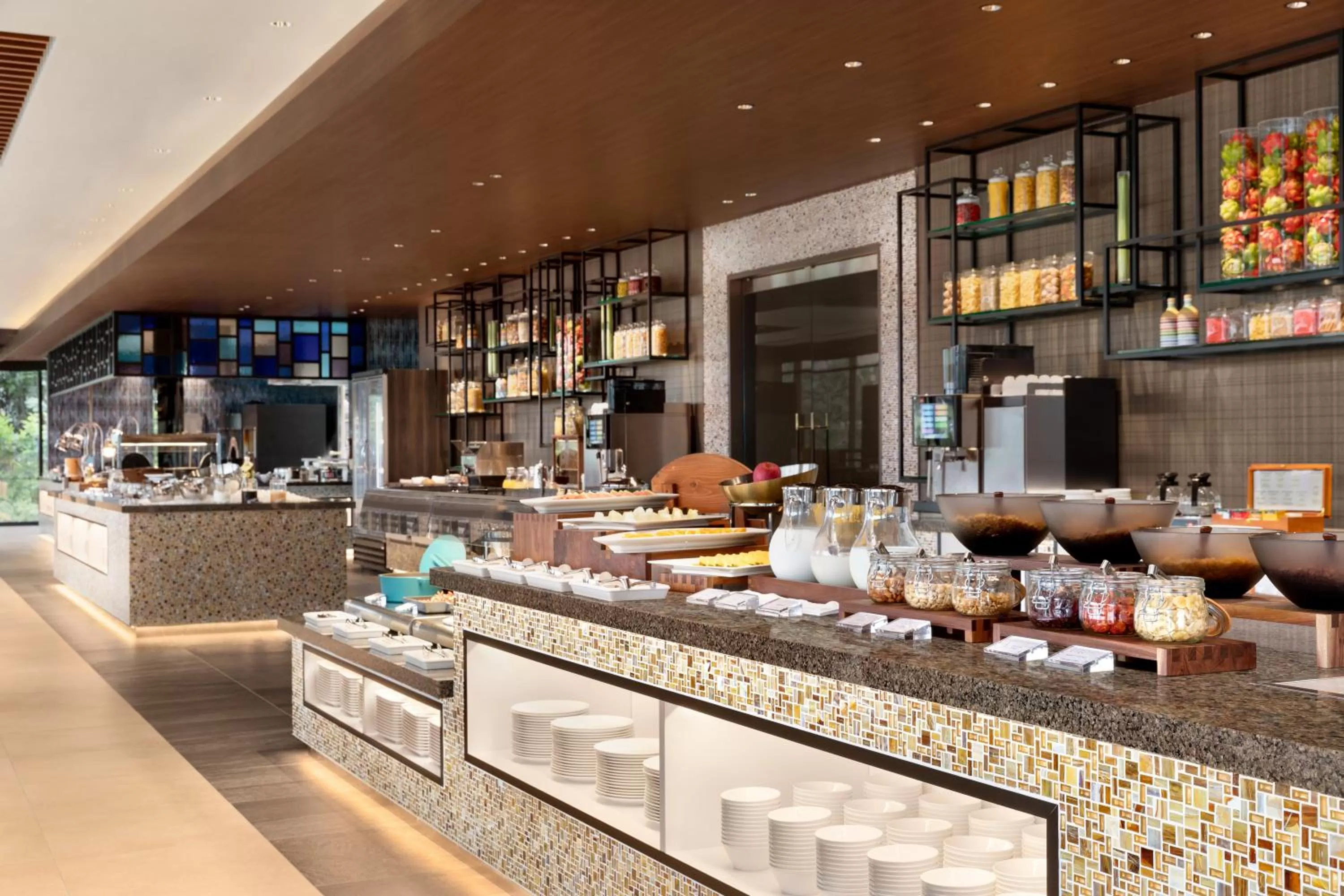 Restaurant/places to eat in Hyatt Regency Tokyo Bay