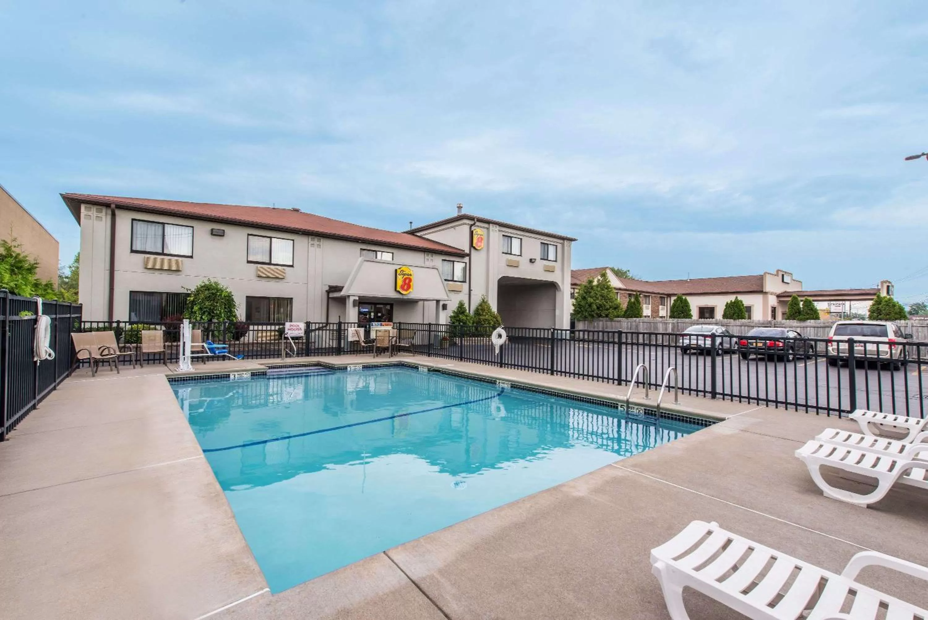 Activities in Super 8 by Wyndham Niagara Falls