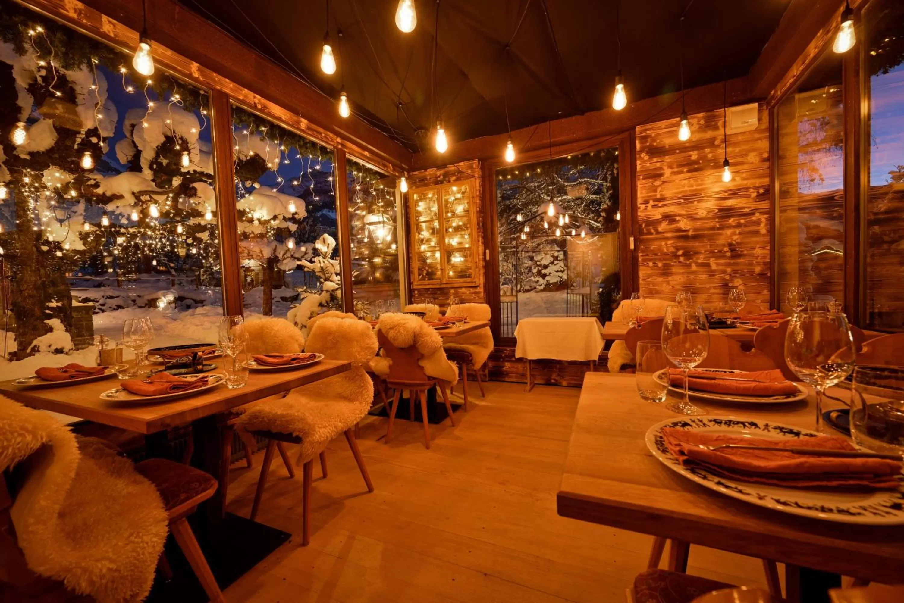 Restaurant/places to eat in Romantik Hotel Schweizerhof