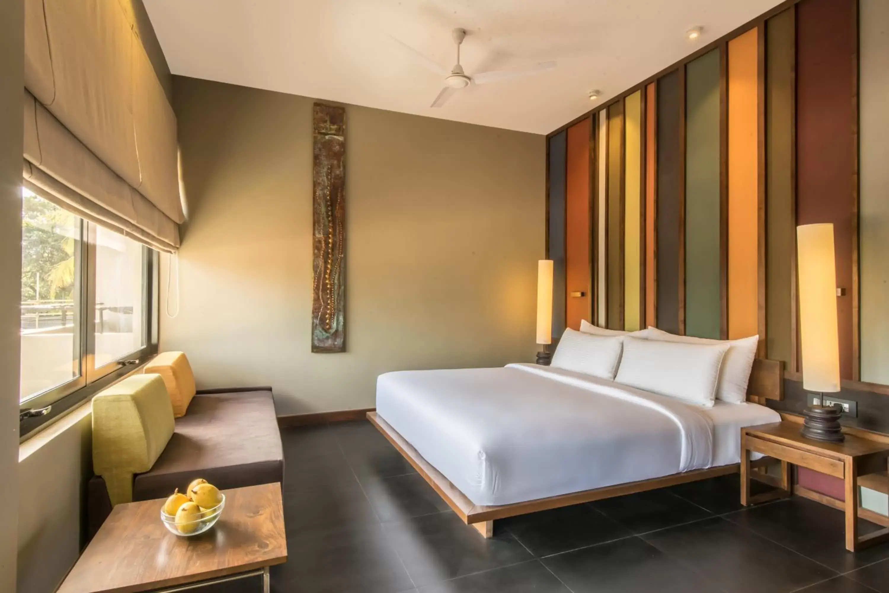 Deluxe Double Room - 15% off at Lu Lin restaurant & the Canopy Bar in Jetwing Lake Deluxe Double Room - 15% off at Lu Lin restaurant & the Canopy Bar in Jetwing Lake