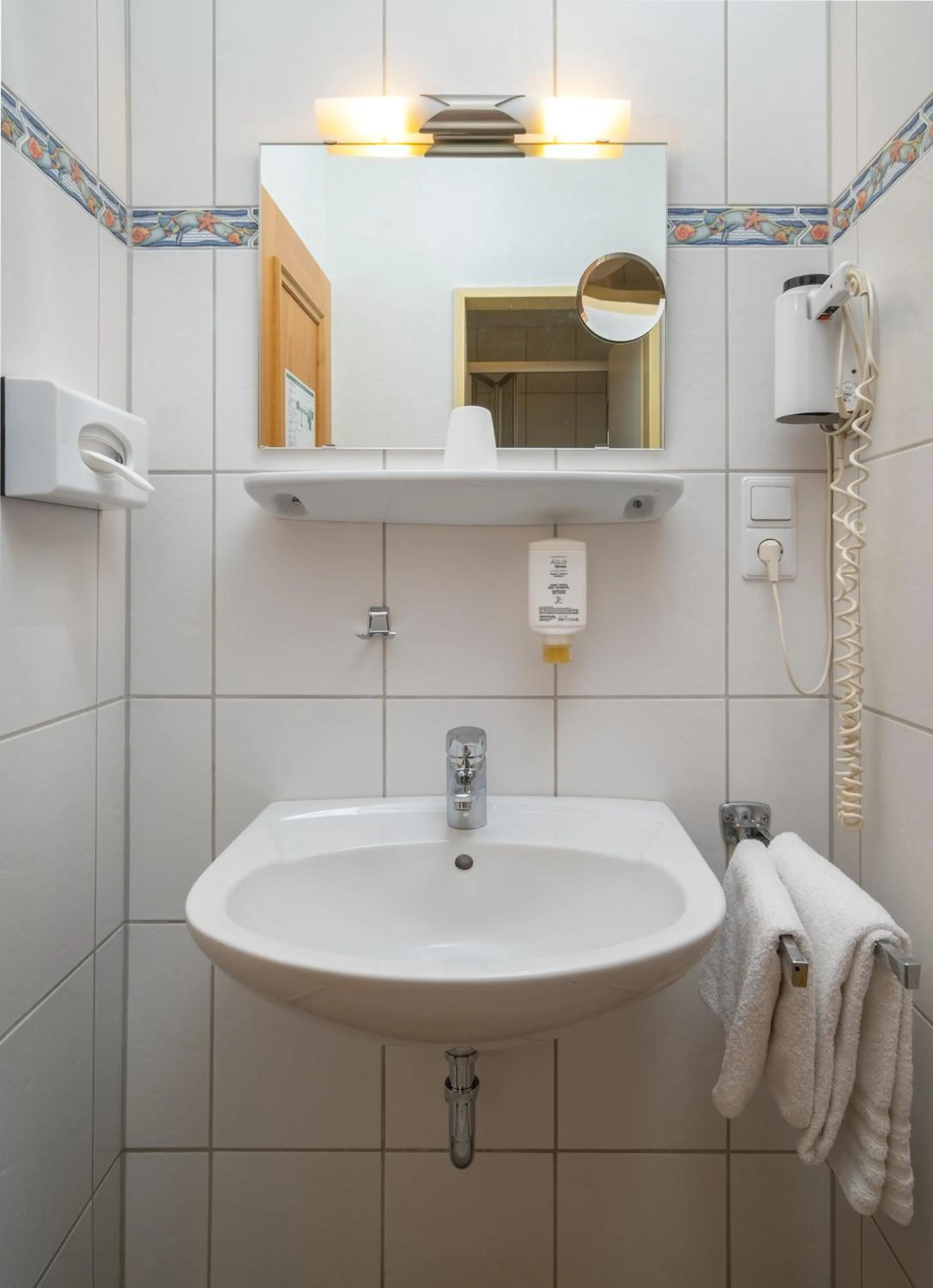 Bathroom in Nordsee Hotel Borkum