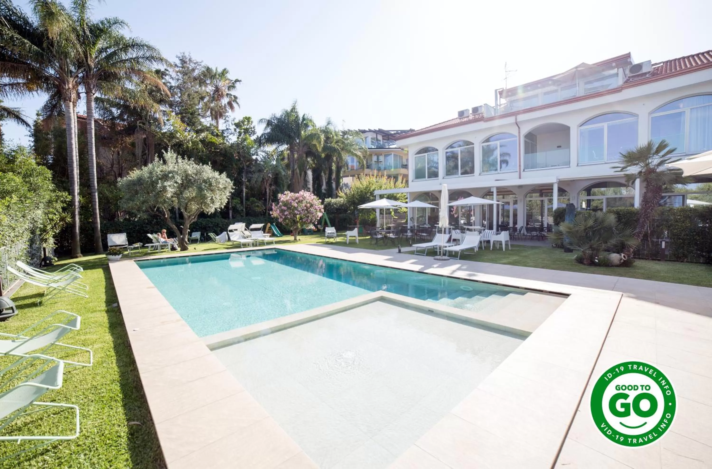 Swimming pool in Sicilia's Art Hotel & Spa