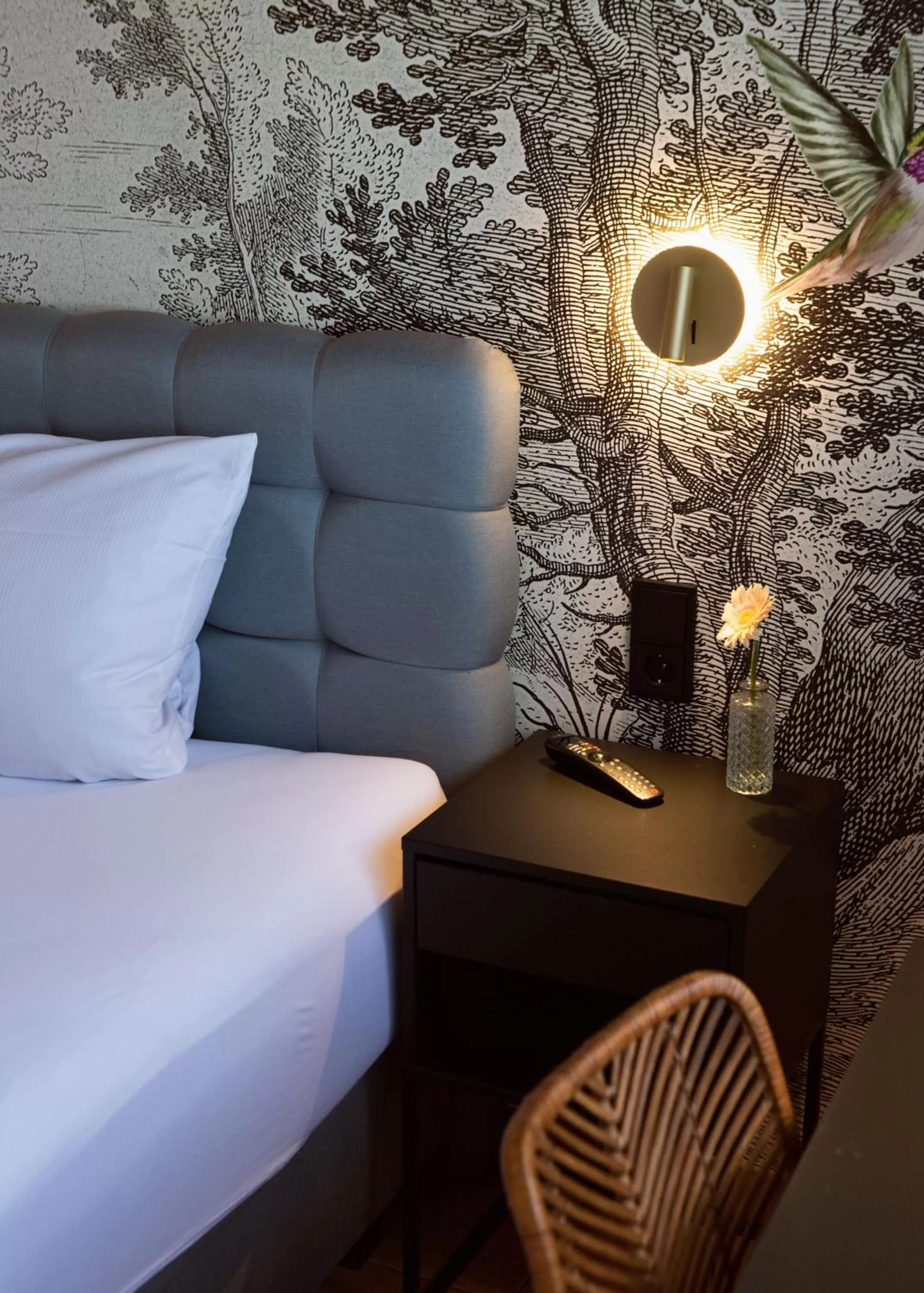 Photo of the whole room, Bed in Strandhotel SüdSee Diessen am Ammersee